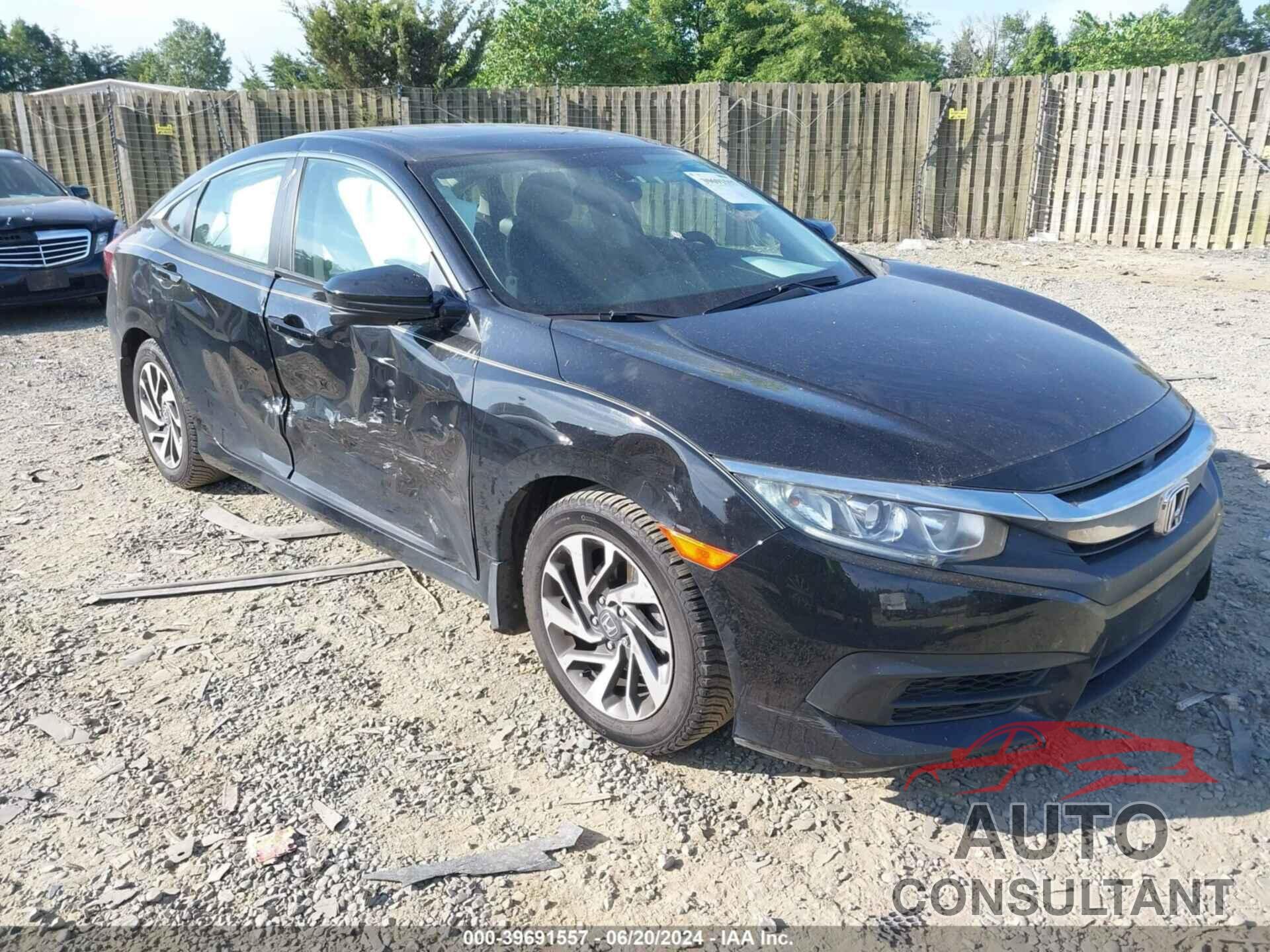 HONDA CIVIC 2018 - 2HGFC2F75JH510926