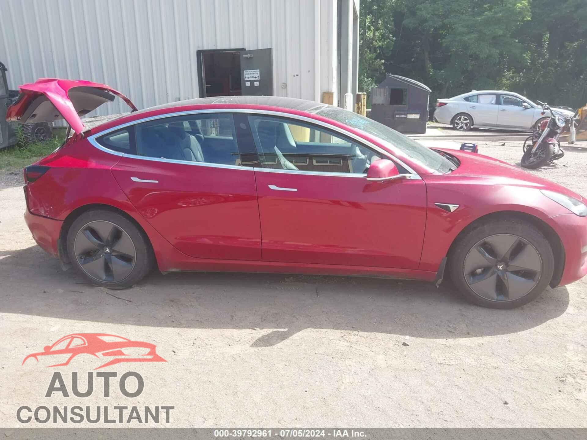 TESLA MODEL 3 2018 - 5YJ3E1EB2JF054546