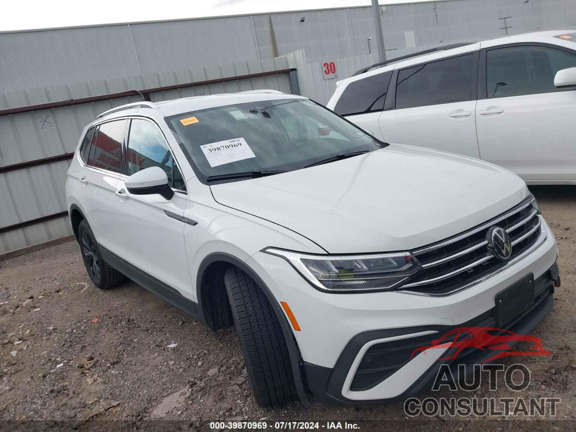 VOLKSWAGEN TIGUAN 2024 - 3VV3B7AX5RM096490