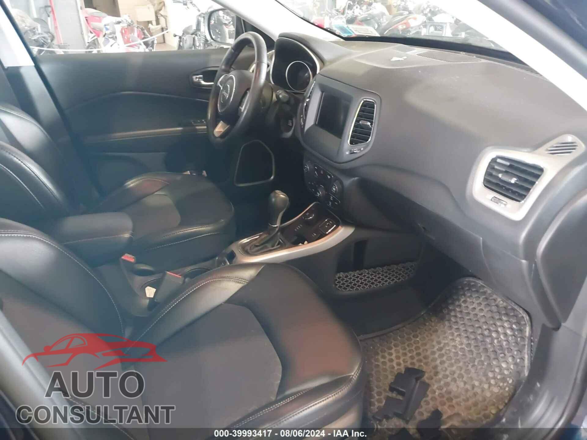 JEEP COMPASS 2020 - 3C4NJDBB0LT116198