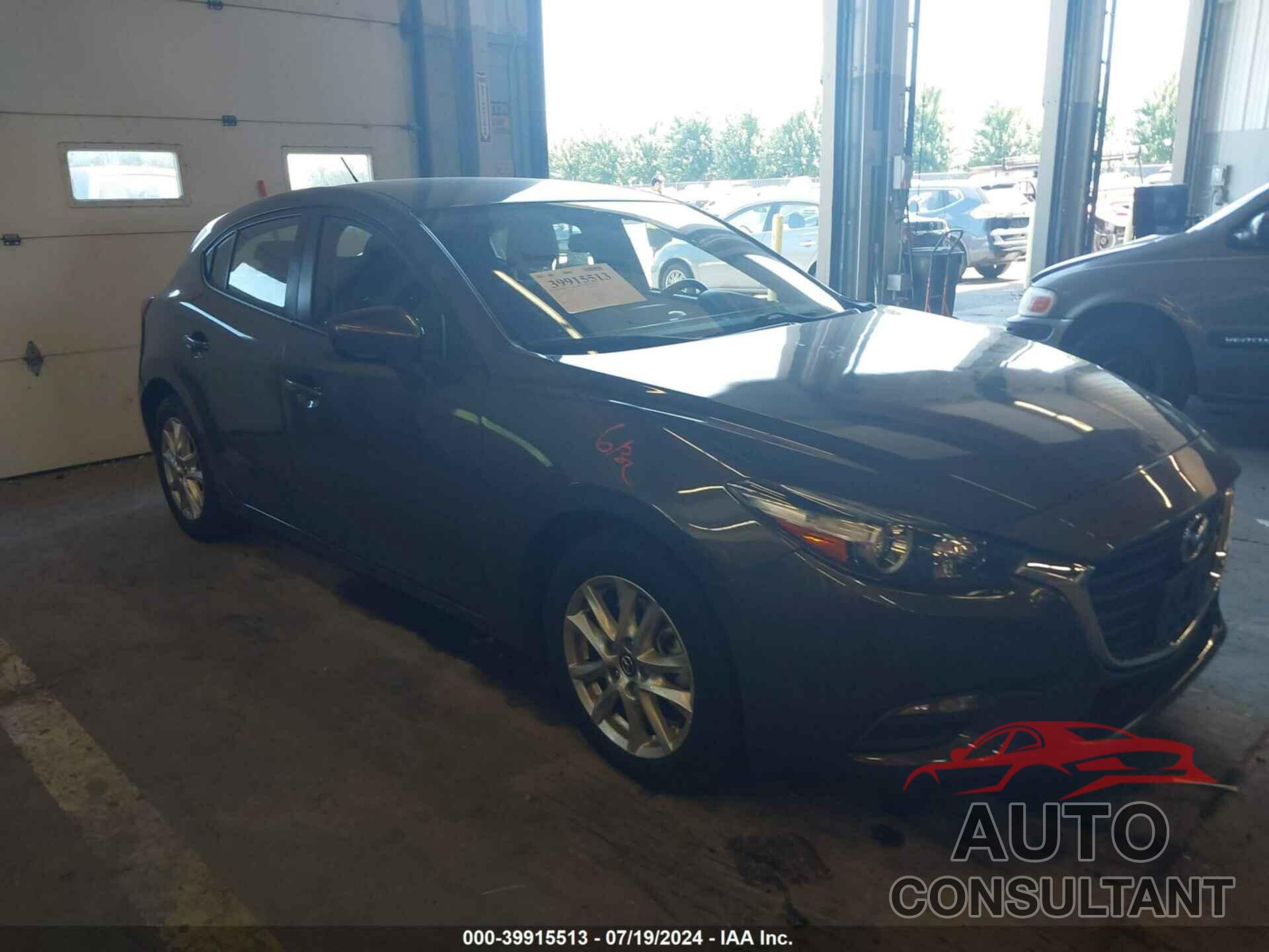 MAZDA MAZDA3 2017 - JM1BN1K71H1121524