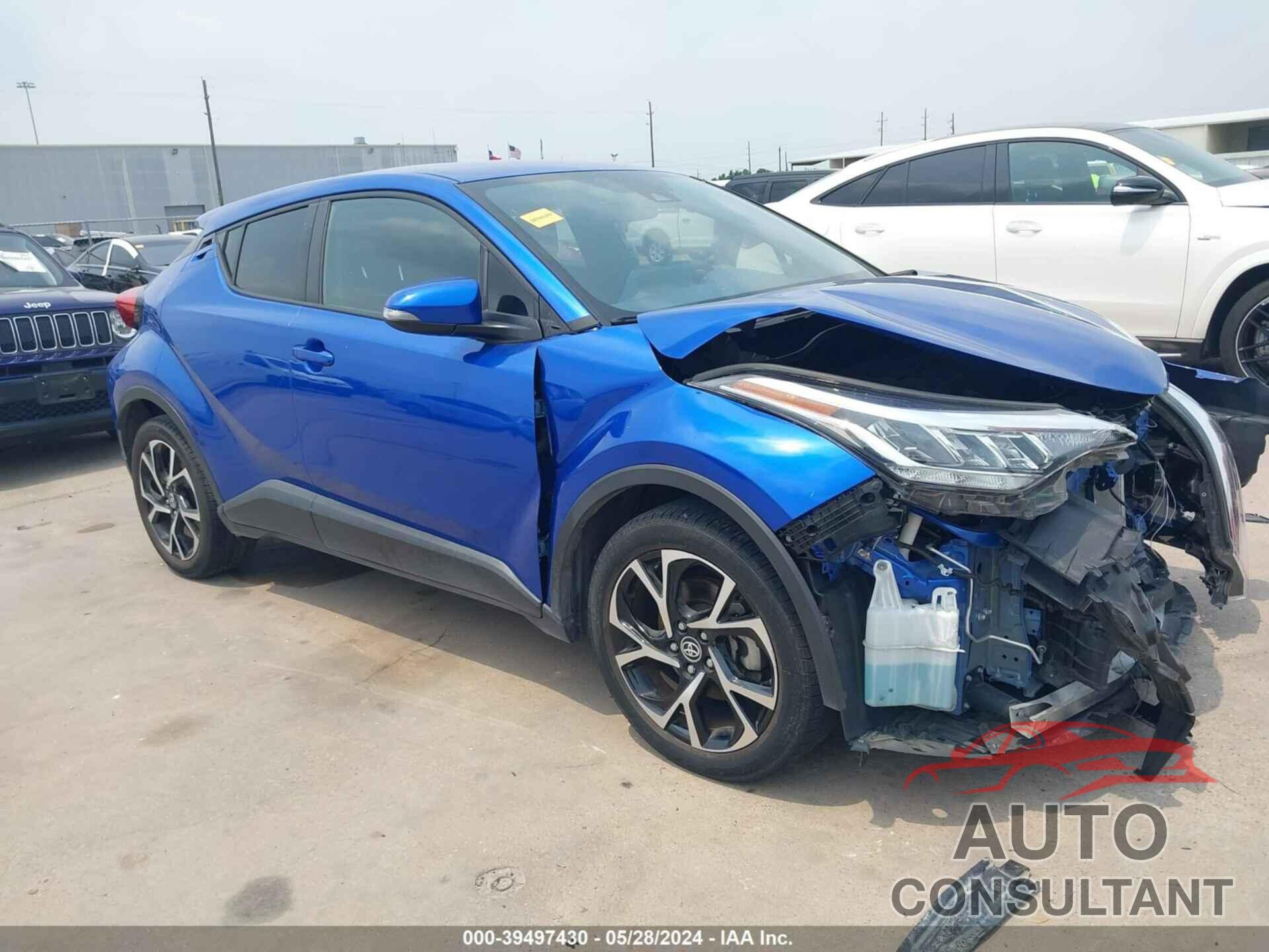 TOYOTA C-HR 2021 - JTNKHMBX8M1117601