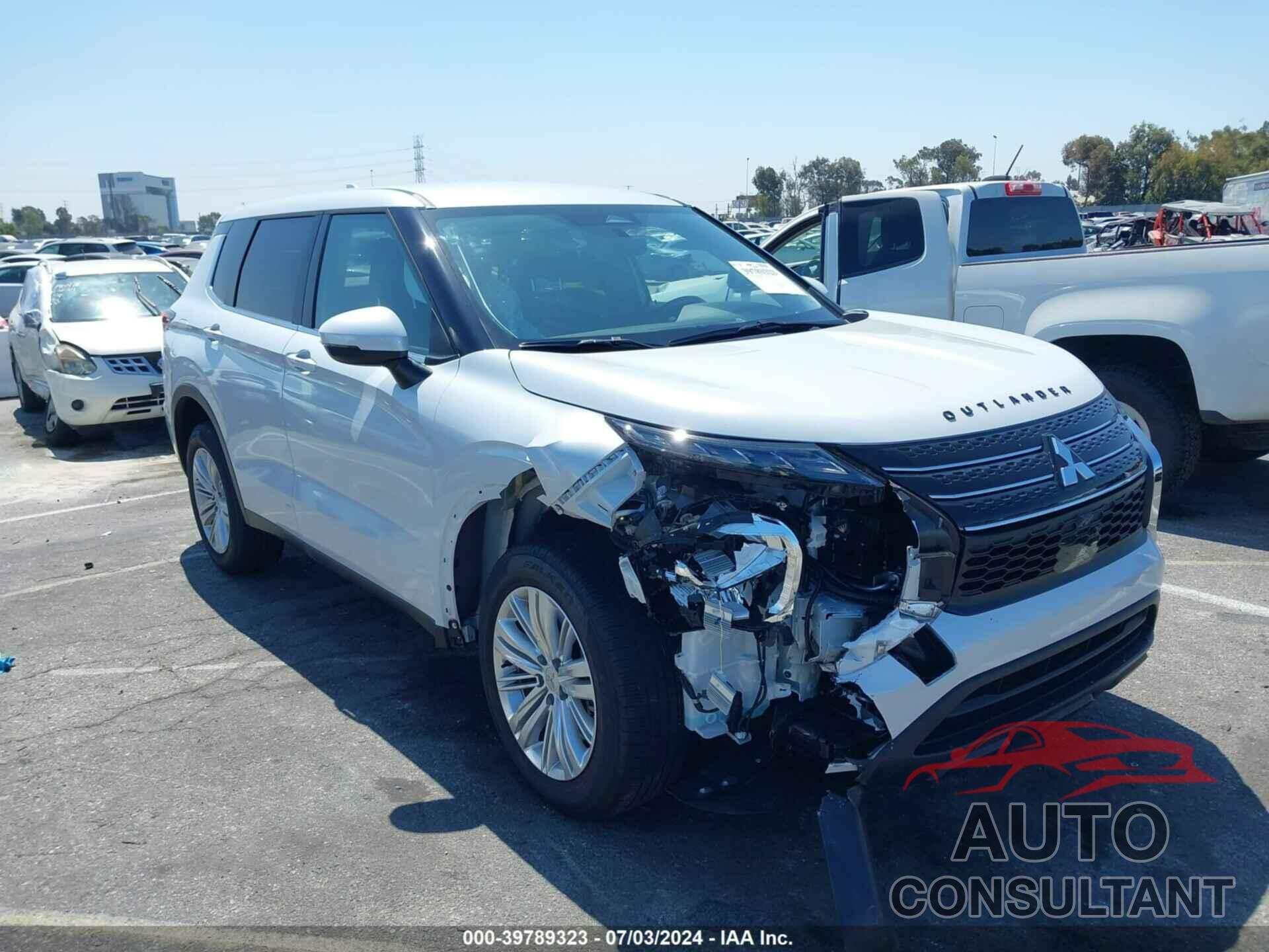 MITSUBISHI OUTLANDER 2024 - JA4J3UA80RZ032408