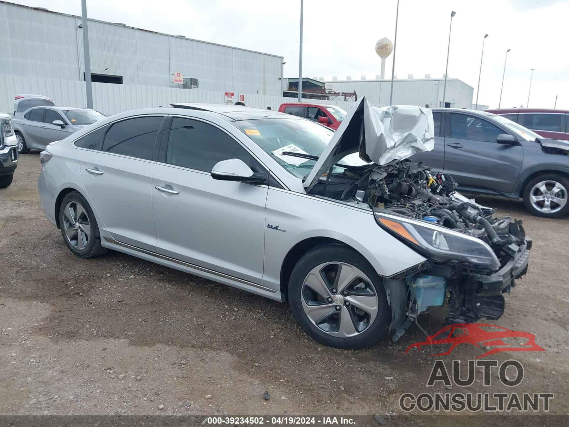 HYUNDAI SONATA 2016 - KMHE34L13GA009963