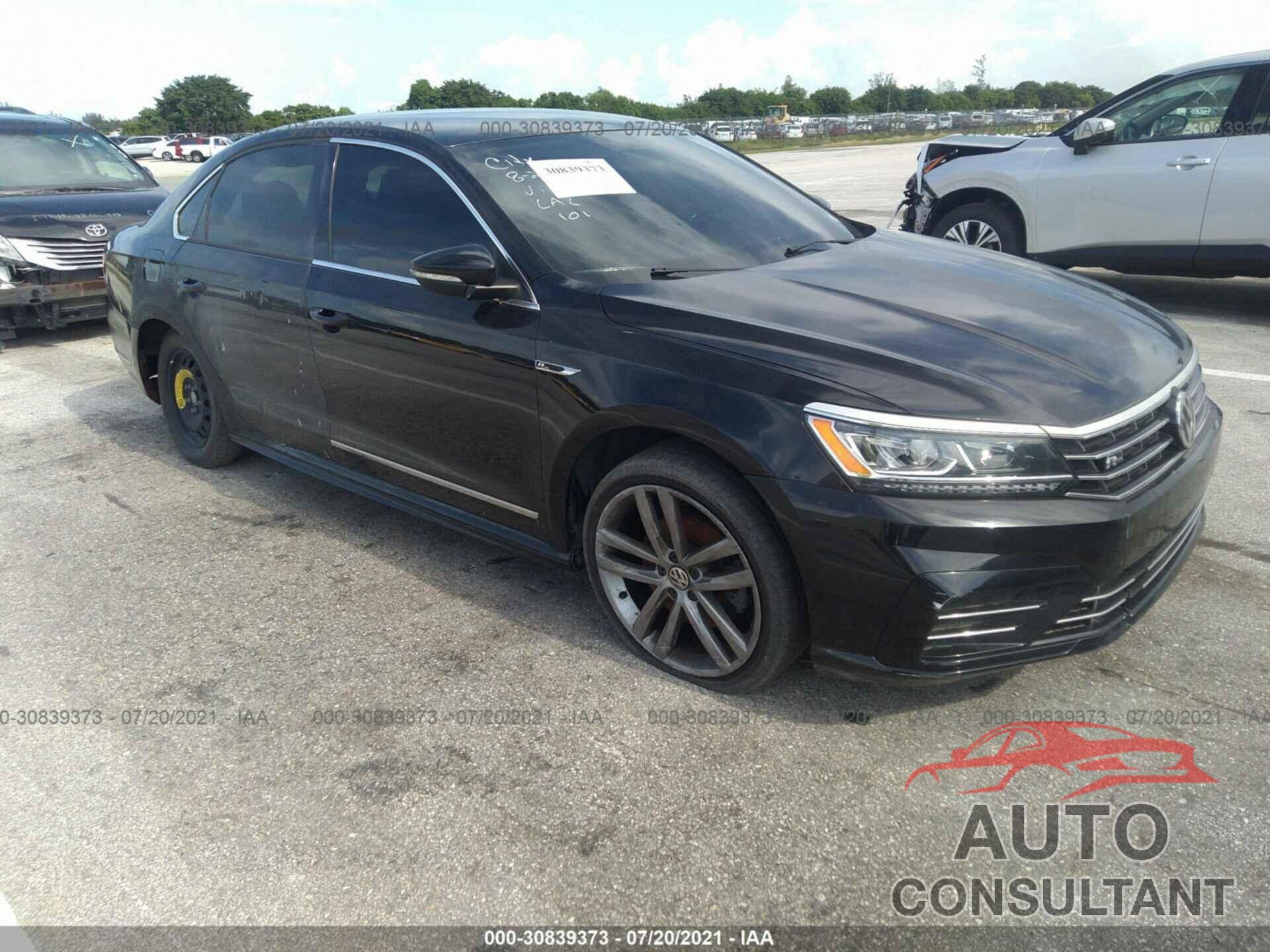 VOLKSWAGEN PASSAT 2017 - 1VWDT7A36HC007486
