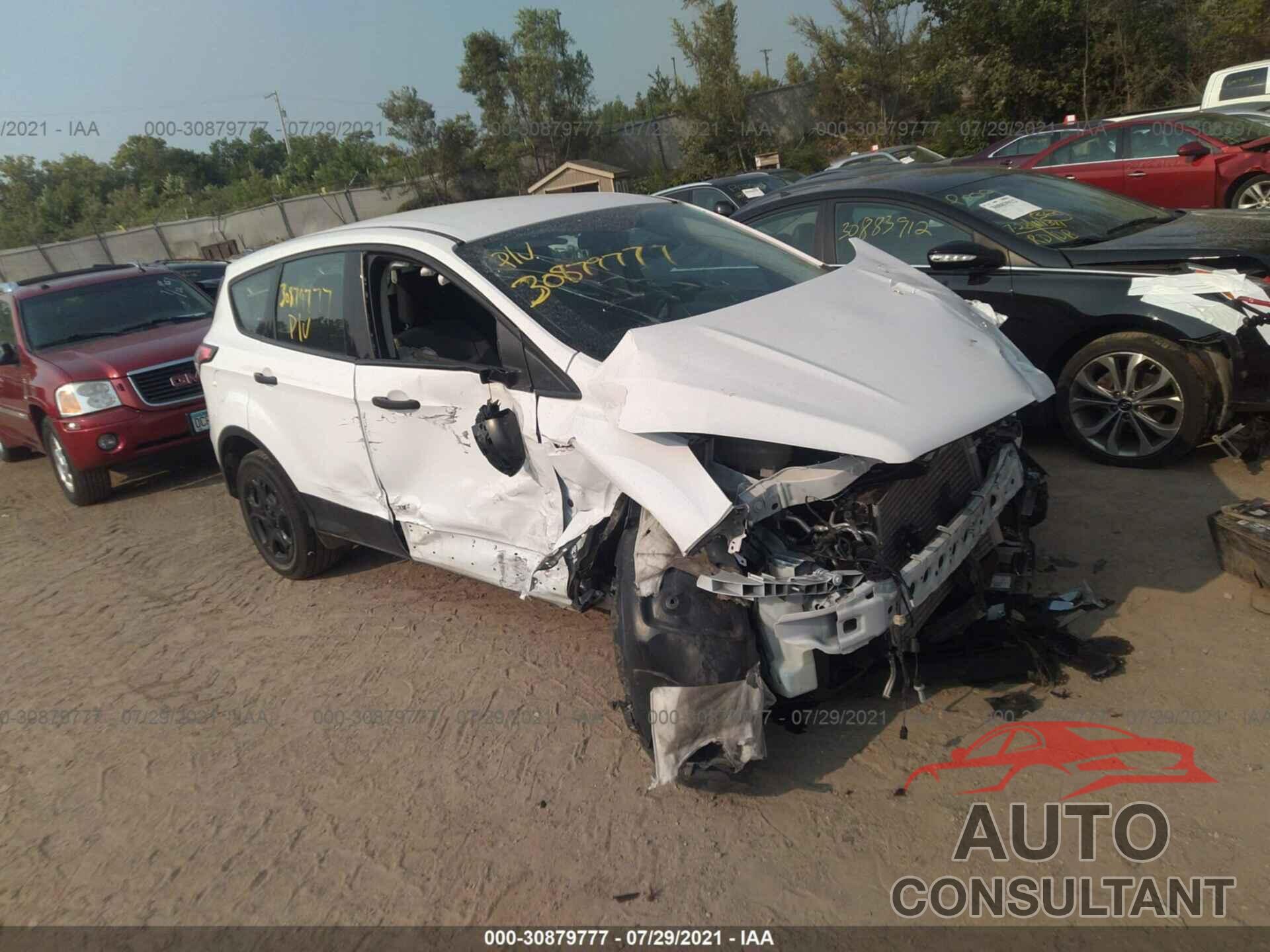 FORD ESCAPE 2018 - 1FMCU0F73JUD30808