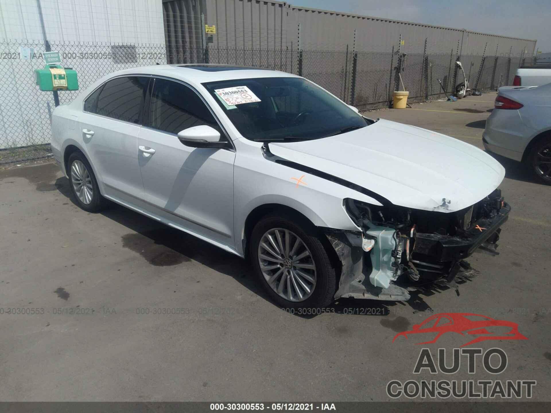 VOLKSWAGEN PASSAT 2017 - 1VWBT7A3XHC038764