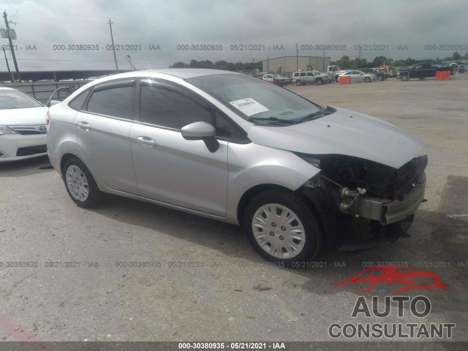 FORD FIESTA 2016 - 3FADP4AJ9GM167238