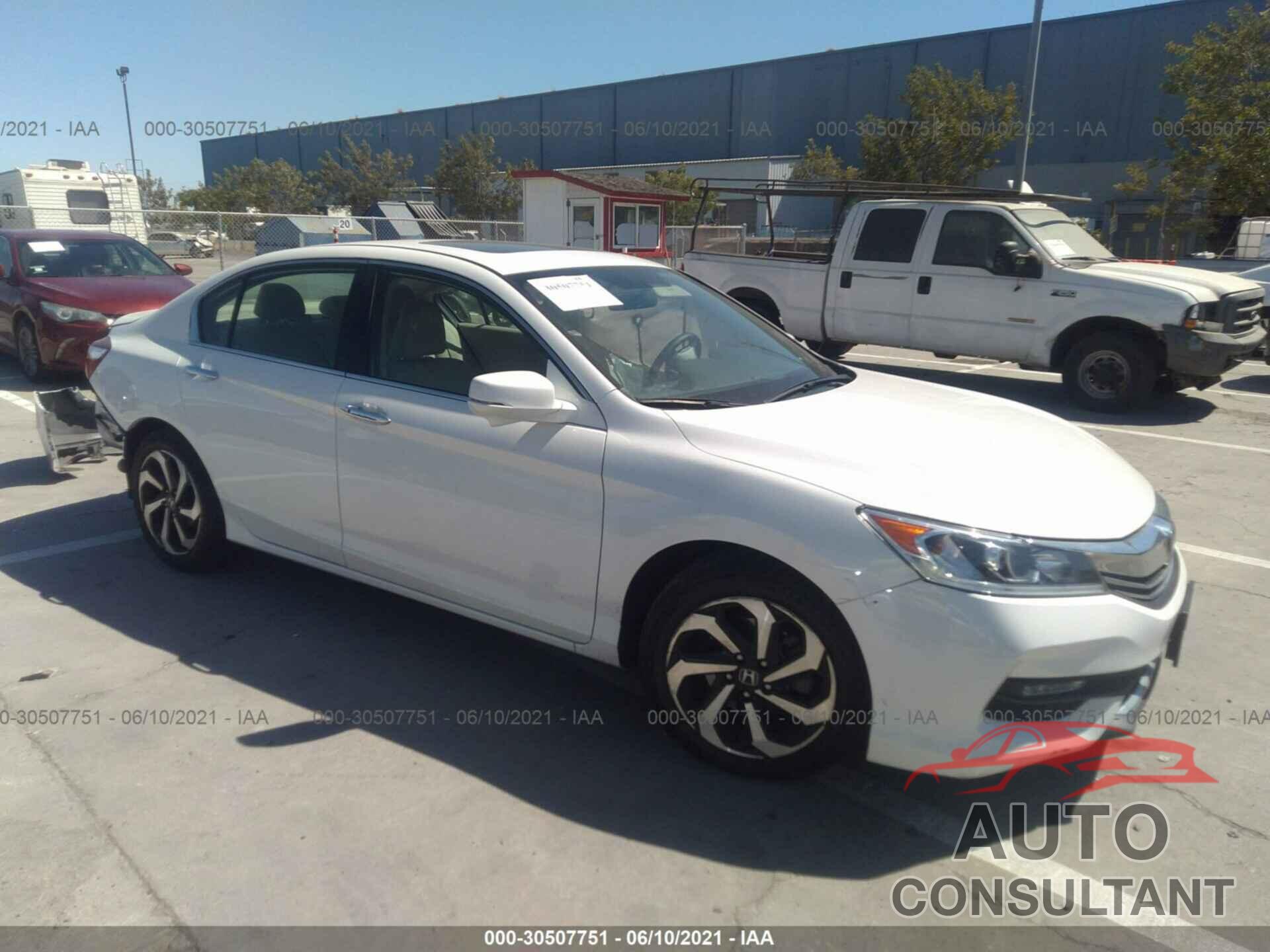 HONDA ACCORD SEDAN 2016 - 1HGCR2F78GA147563