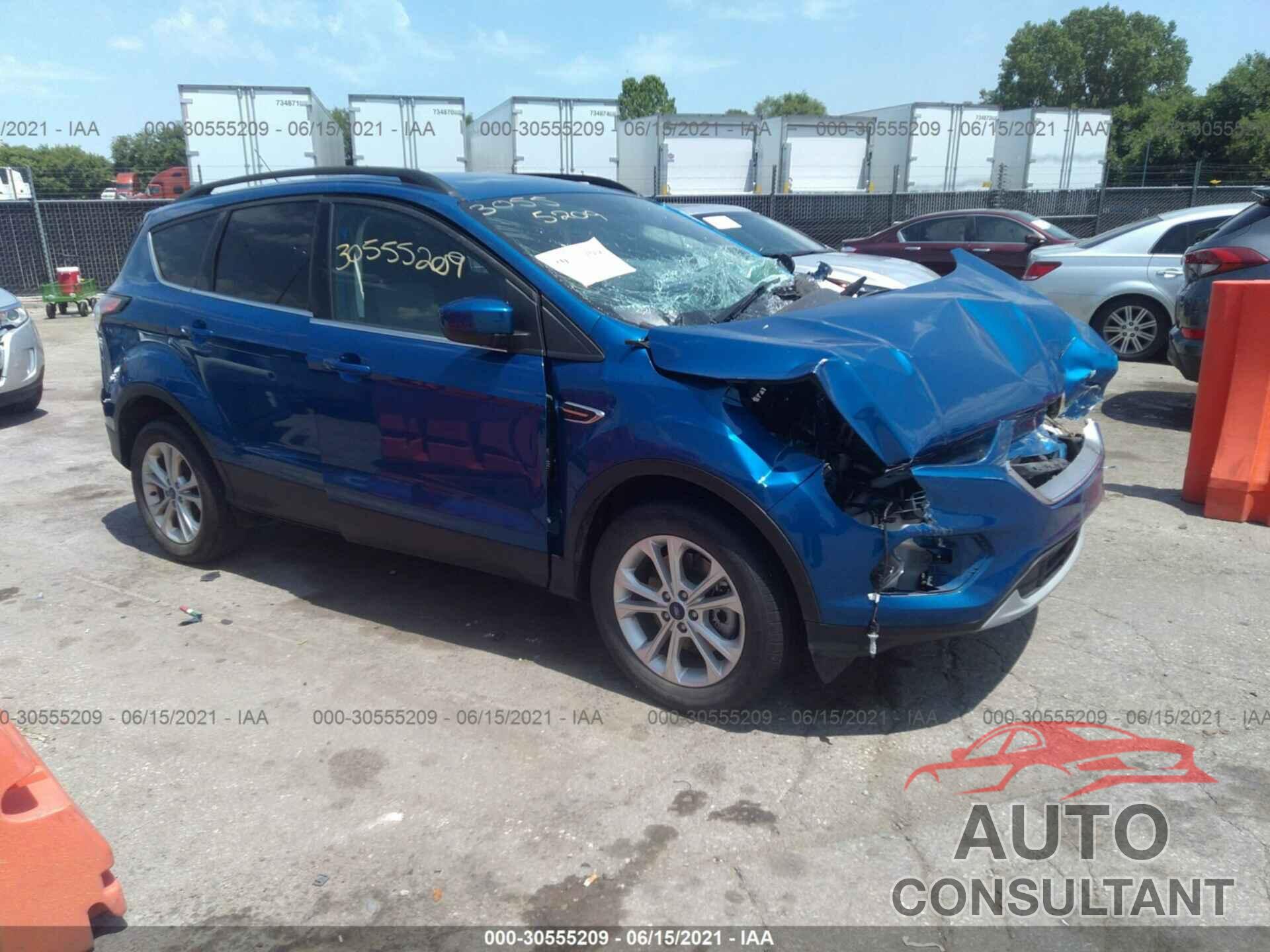 FORD ESCAPE 2017 - 1FMCU9GDXHUC25525