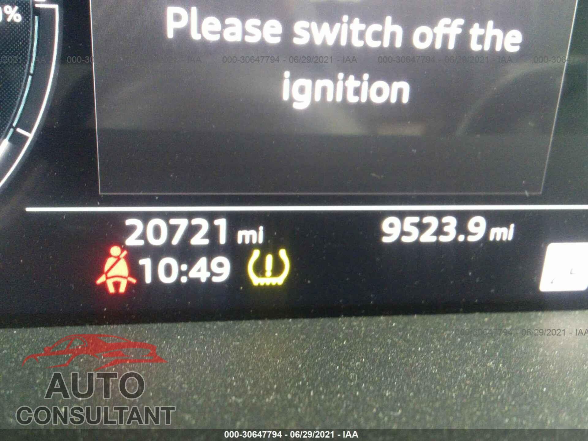 AUDI E-TRON 2019 - WA1LAAGE7KB020412