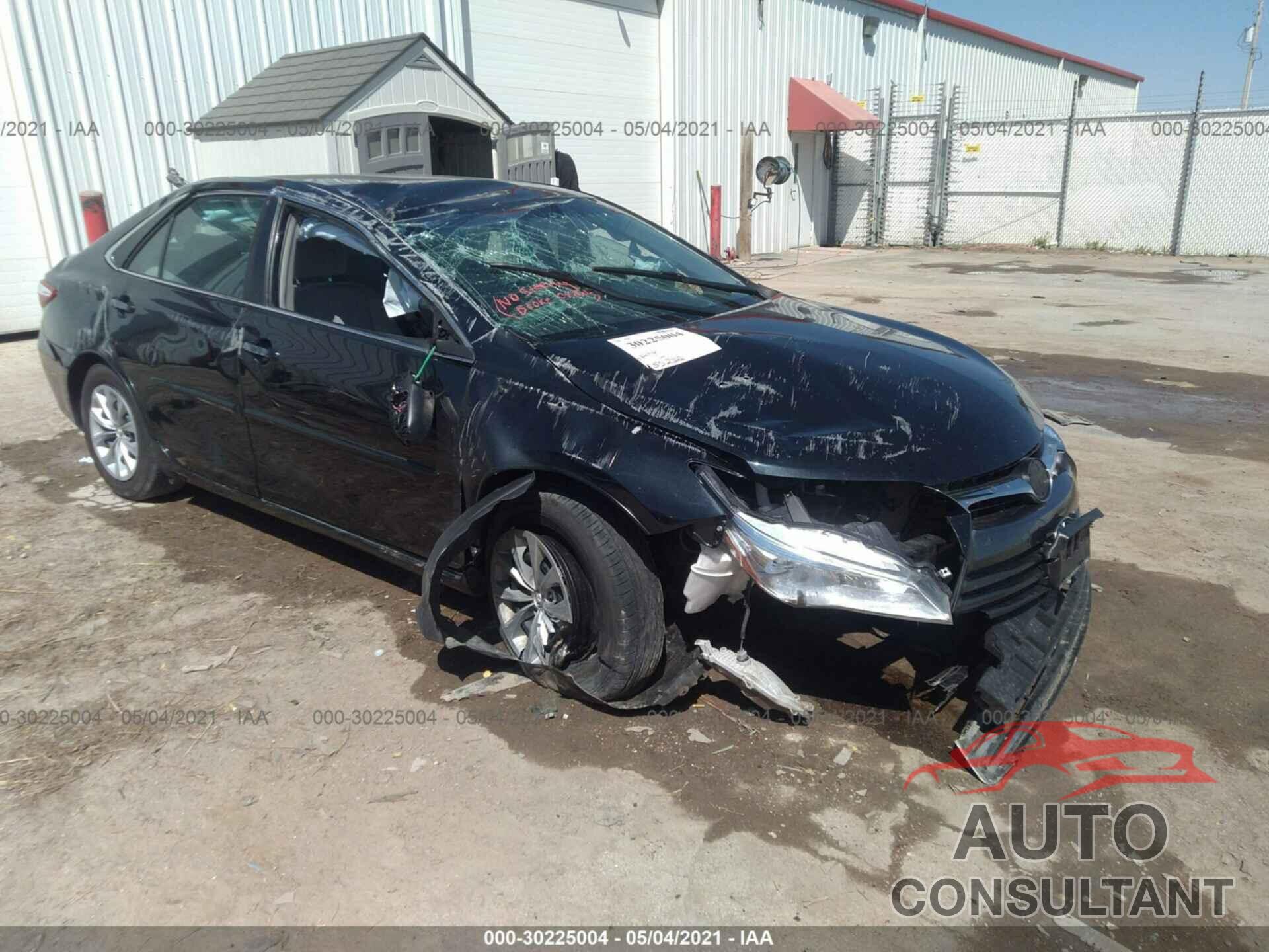 TOYOTA CAMRY 2016 - 4T4BF1FK1GR528530