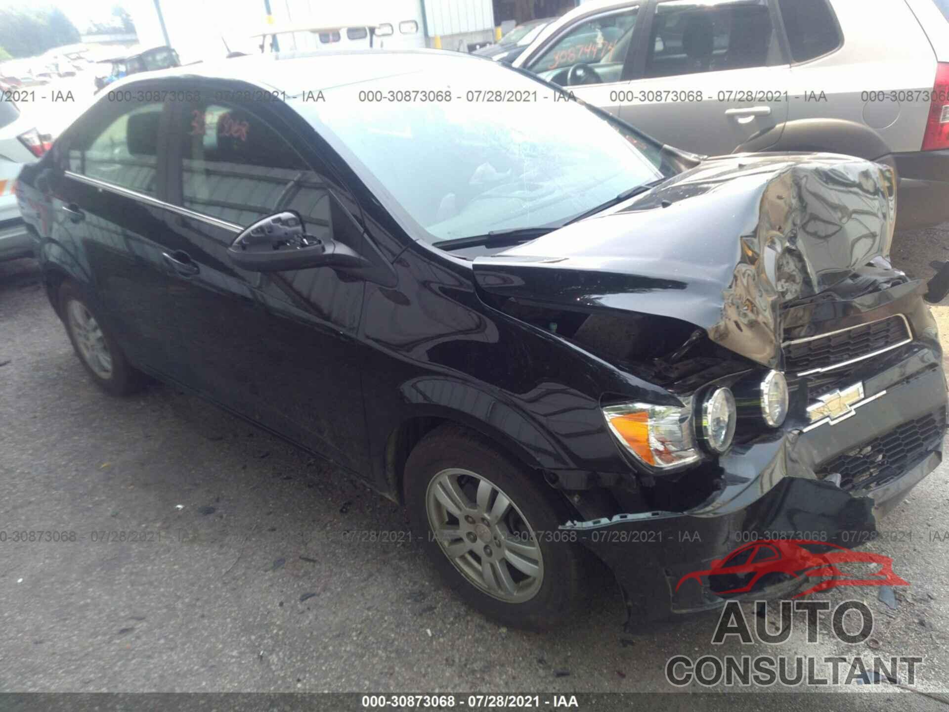 CHEVROLET SONIC 2016 - 1G1JC5SH0G4110778