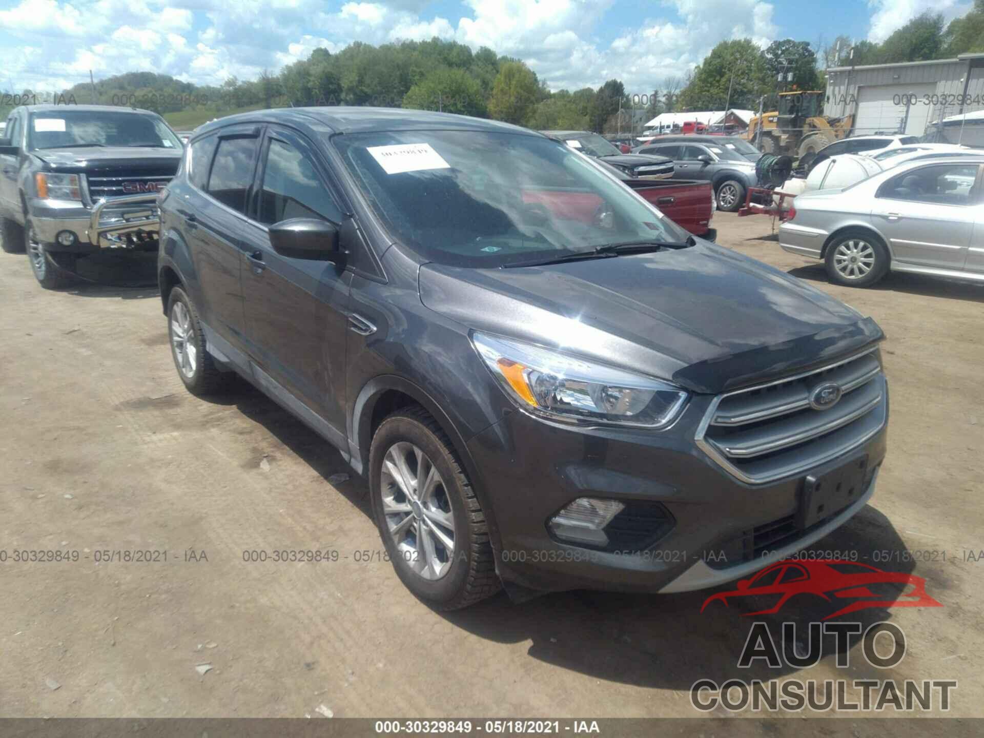 FORD ESCAPE 2017 - 1FMCU9GD9HUA89226
