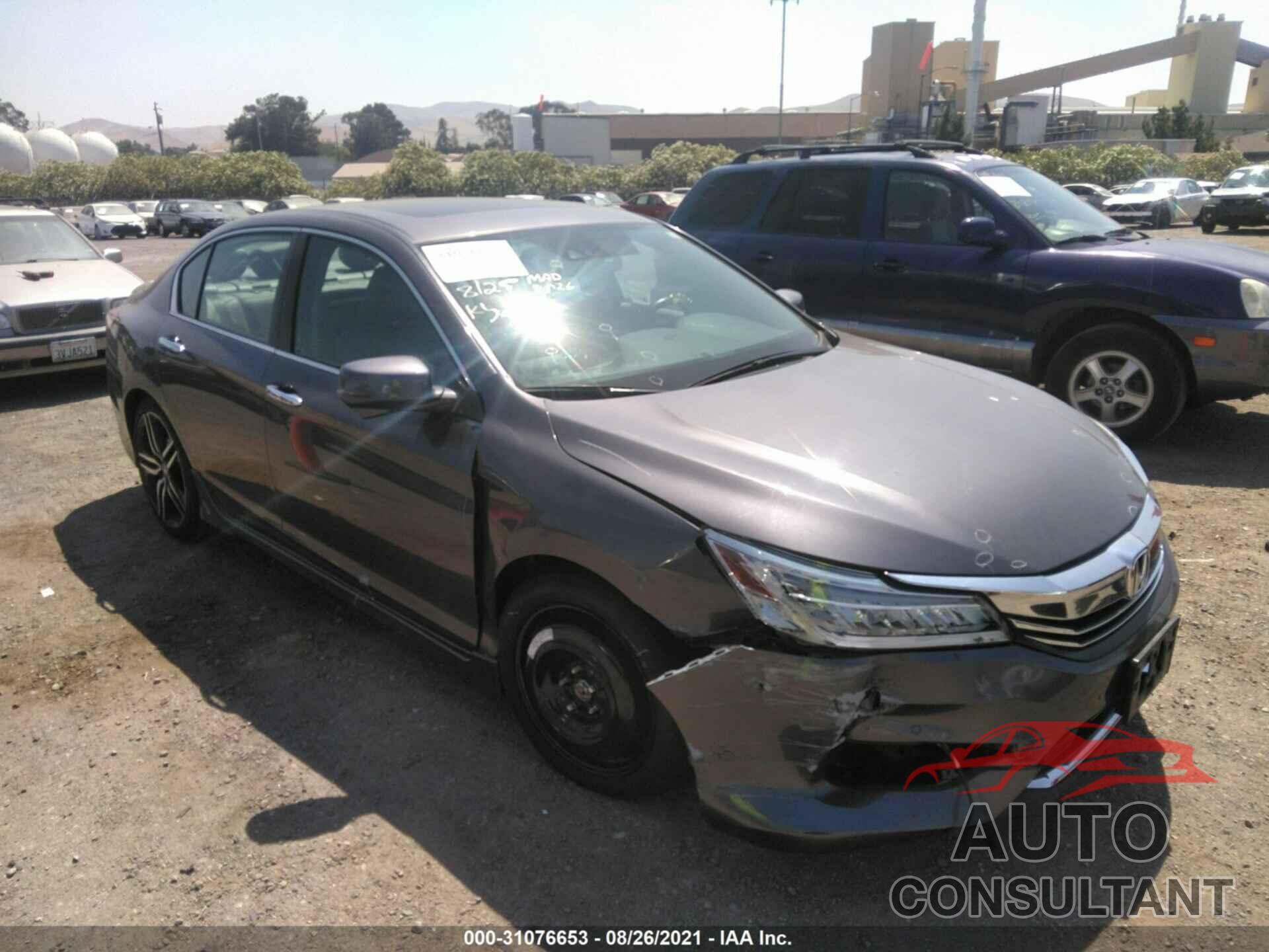 HONDA ACCORD SEDAN 2017 - 1HGCR3F94HA038641