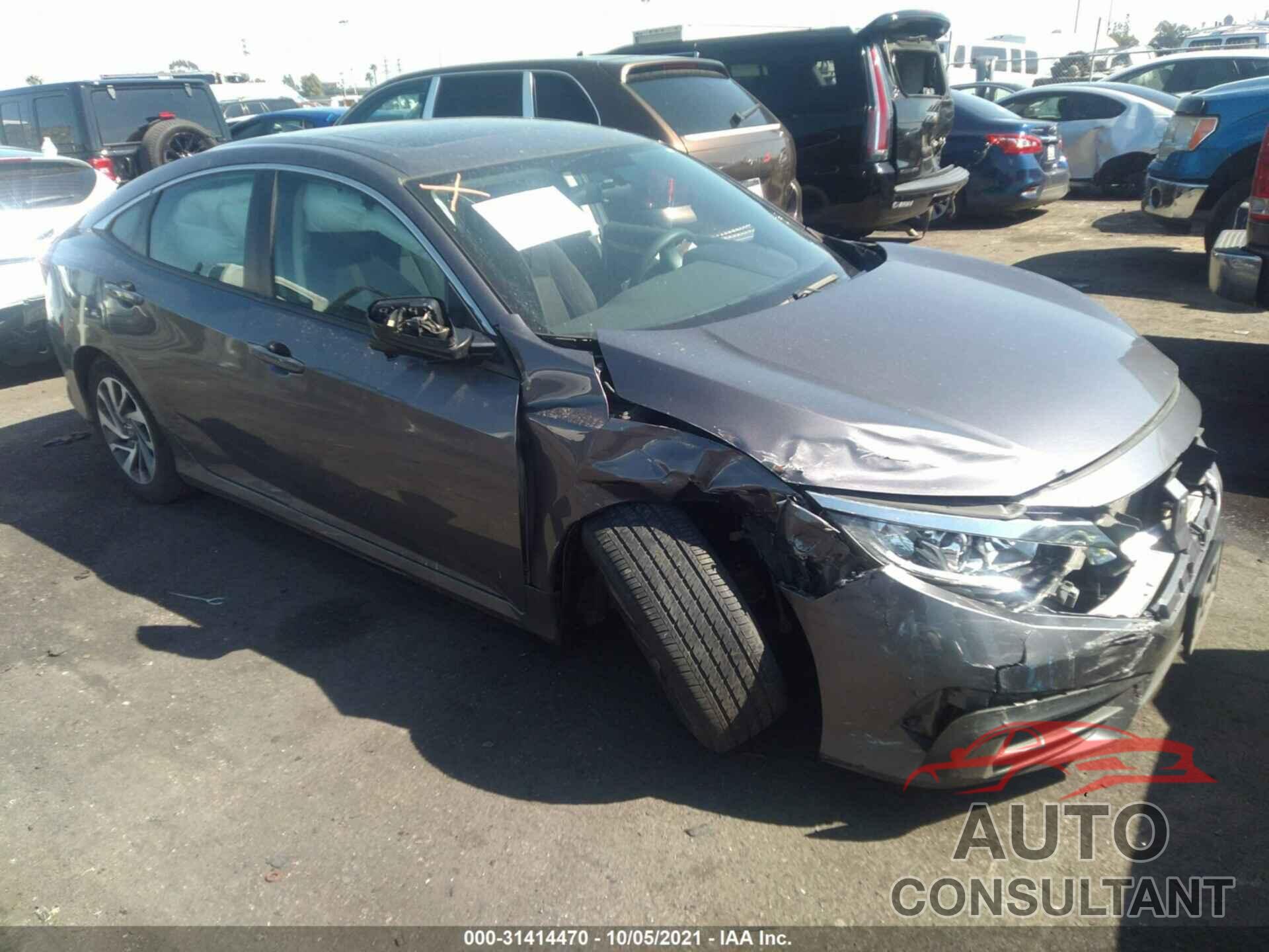 HONDA CIVIC SEDAN 2018 - 2HGFC2F75JH605132