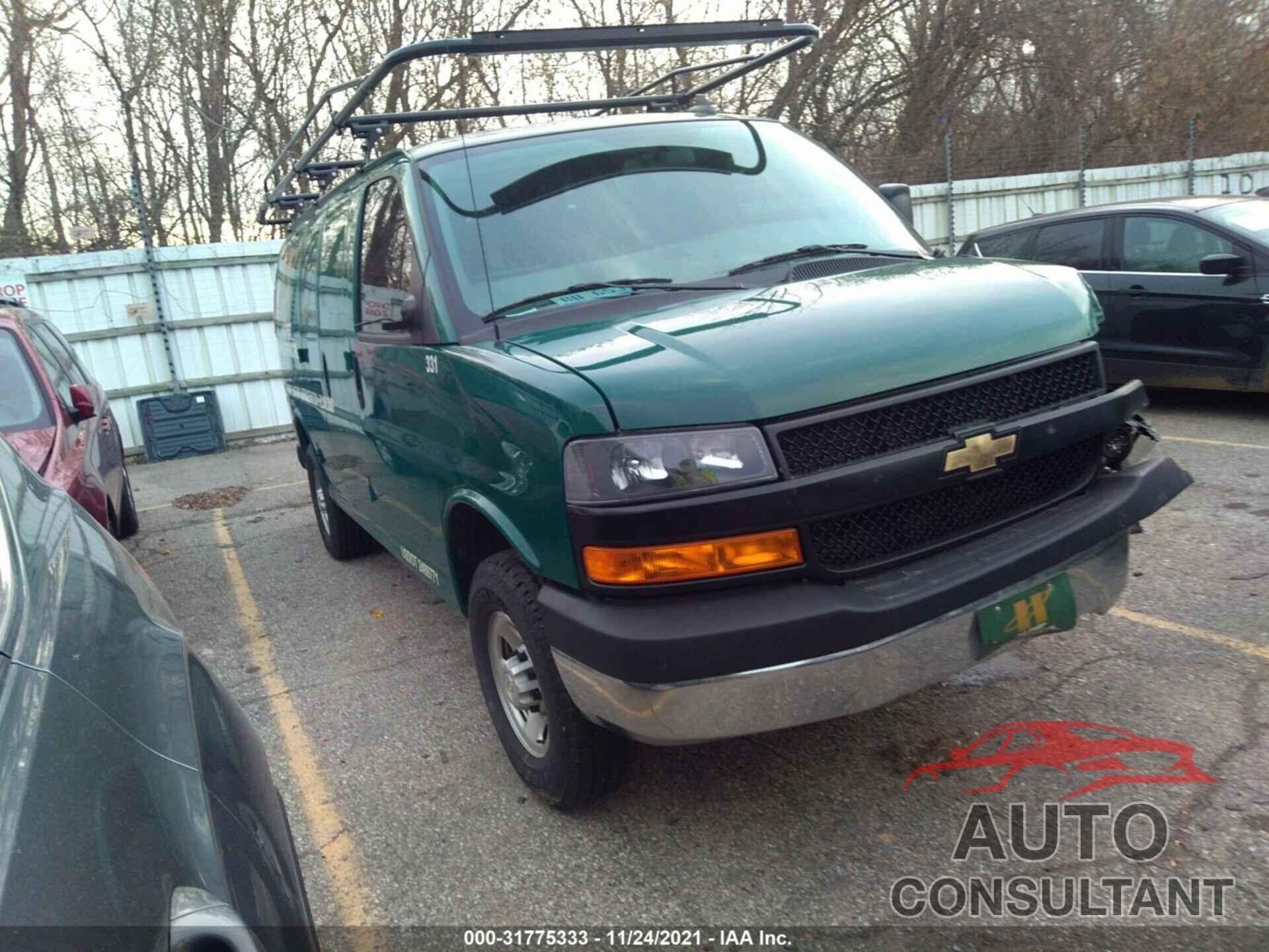 CHEVROLET EXPRESS CARGO VAN 2020 - 1GCWGAFG6L1216403