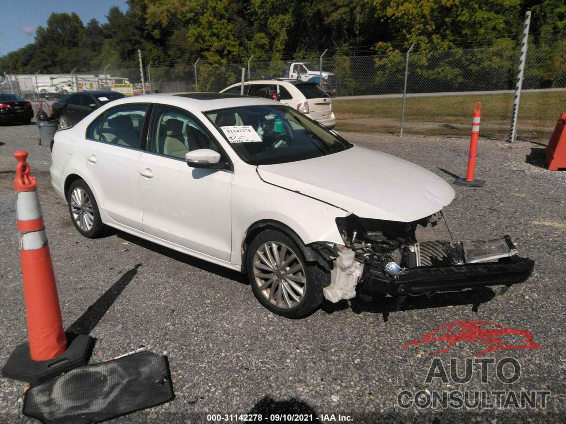 VOLKSWAGEN JETTA SEDAN 2016 - 3VWL07AJXGM227729