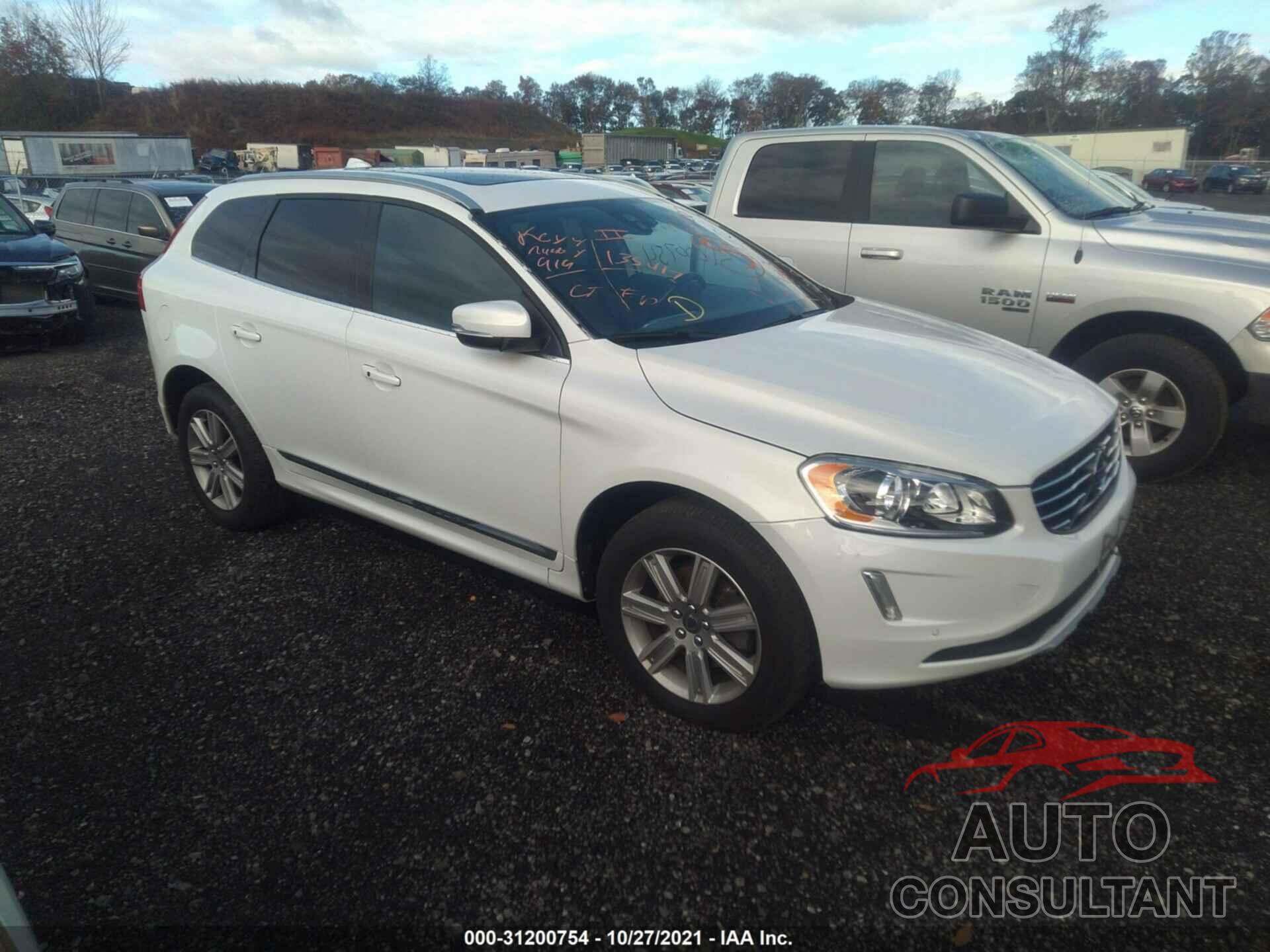 VOLVO XC60 2016 - YV4902RK5G2789247