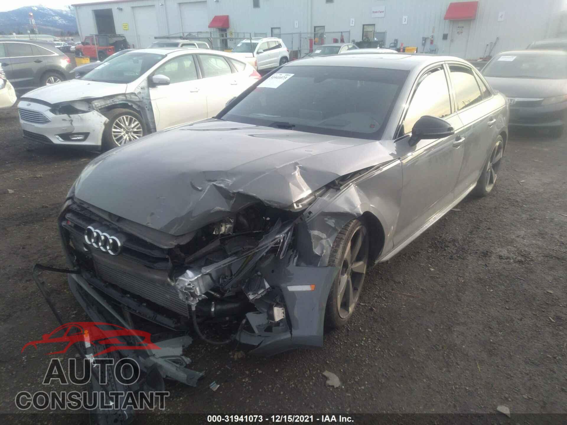 AUDI S4 2019 - WAUC4AF49KA065747