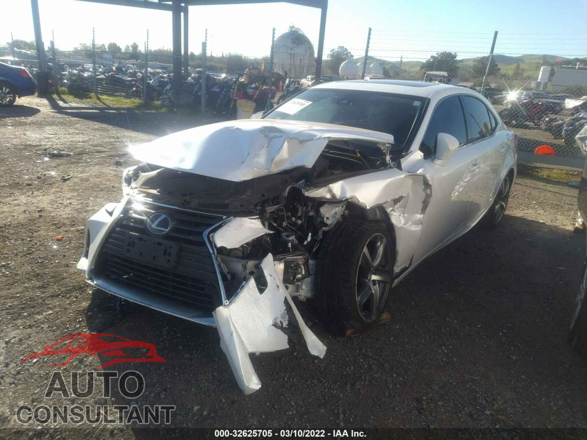 LEXUS IS 2017 - JTHBA1D2XH5042972
