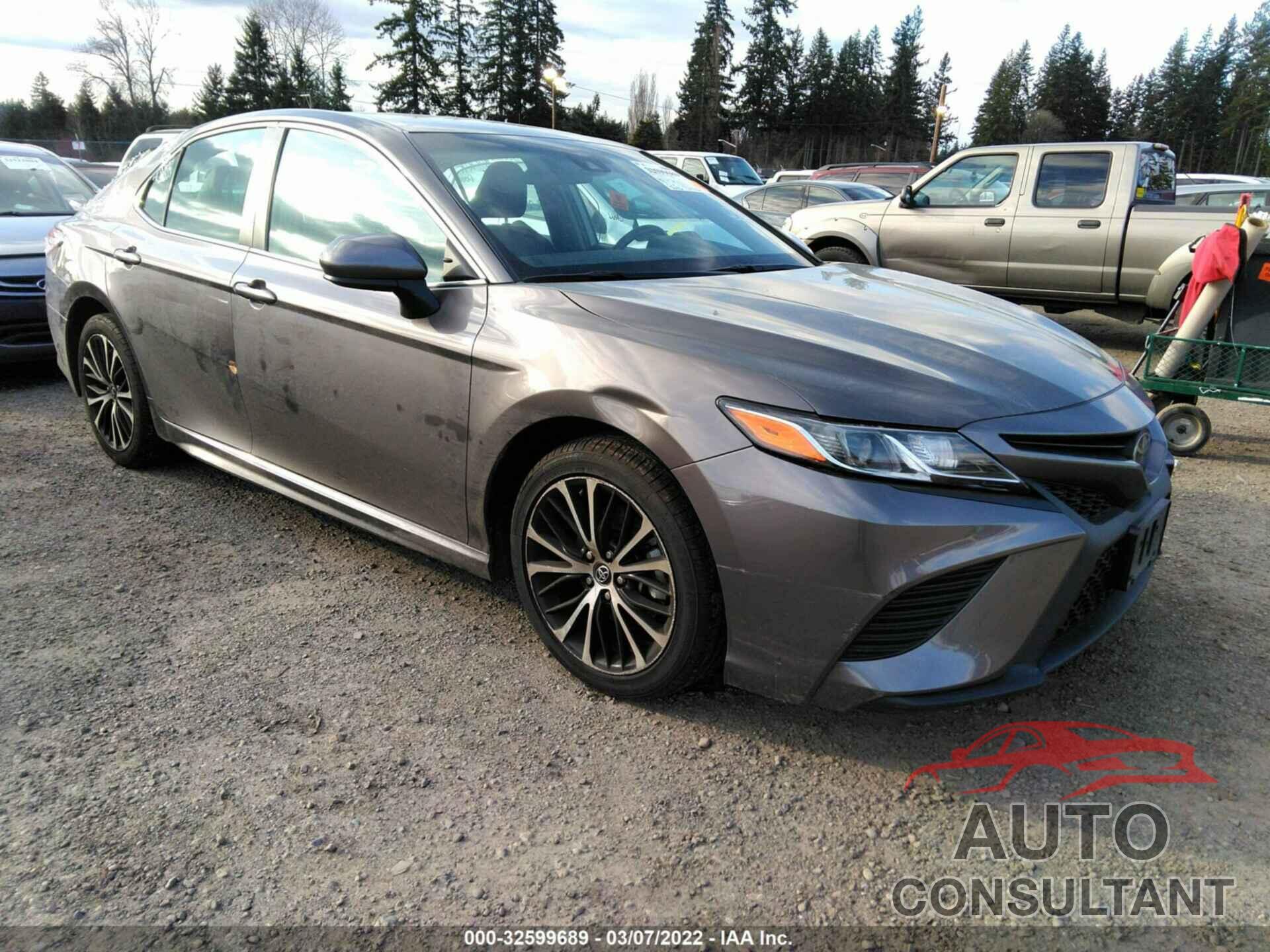 TOYOTA CAMRY 2020 - 4T1G11AK3LU332539