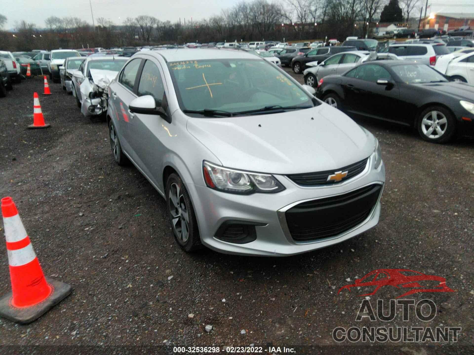 CHEVROLET SONIC 2017 - 1G1JF5SB3H4115686
