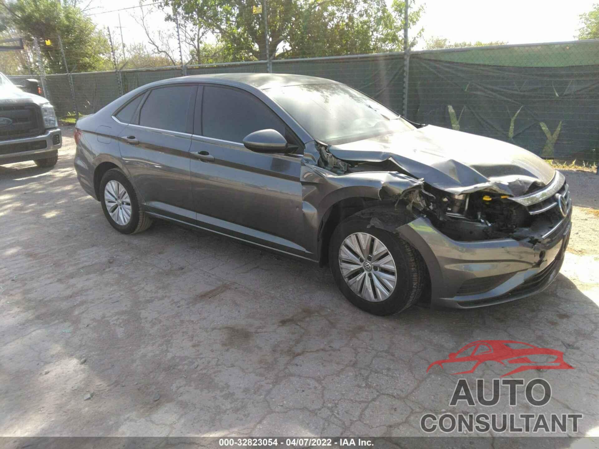 VOLKSWAGEN JETTA 2019 - 3VWC57BU5KM054561