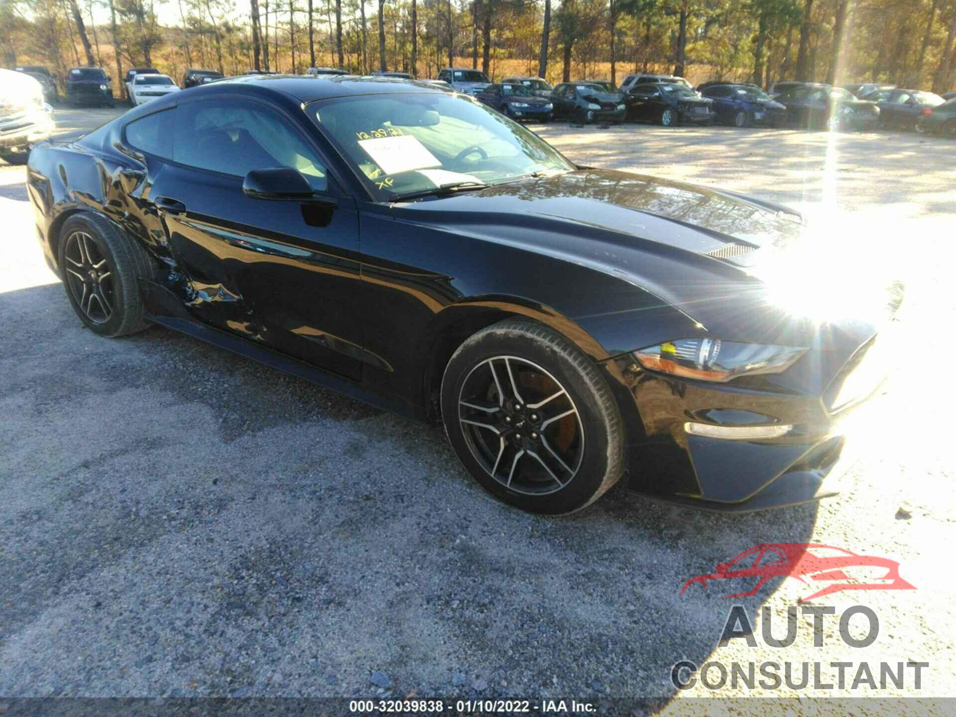 FORD MUSTANG 2018 - 1FA6P8TH6J5167611