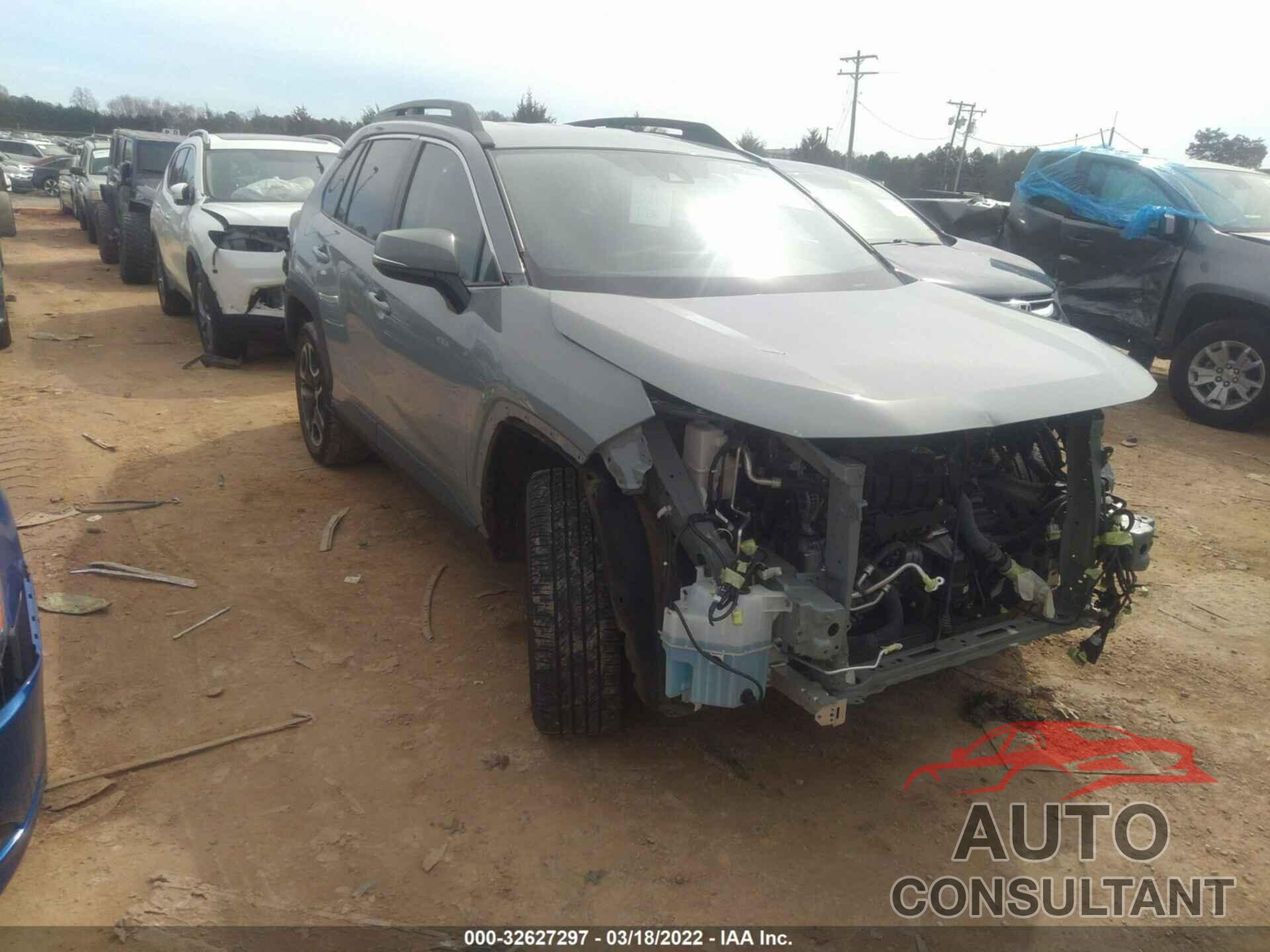 TOYOTA RAV4 2019 - 2T3J1RFV8KW013831