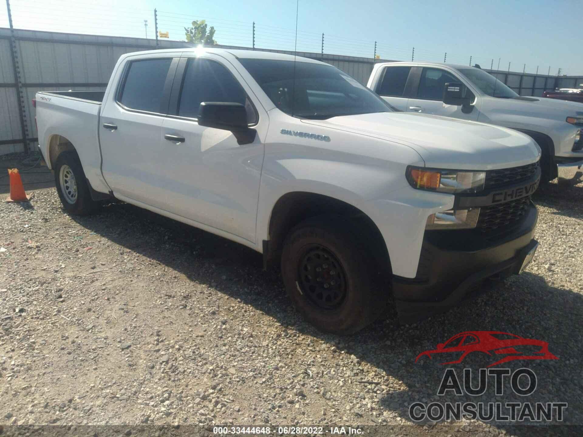 CHEVROLET SILVERADO 1500 2019 - 3GCUYAEF3KG255527
