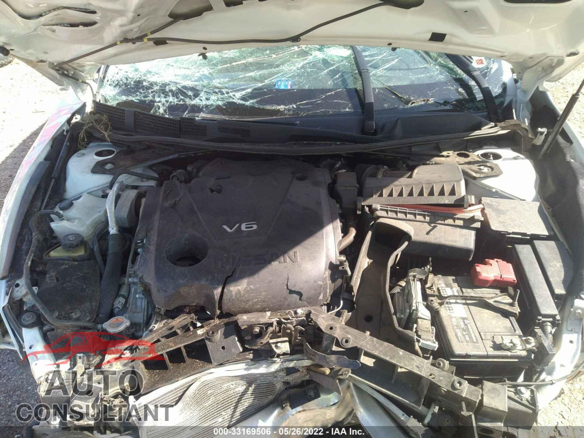 NISSAN MAXIMA 2017 - 1N4AA6AP2HC456940