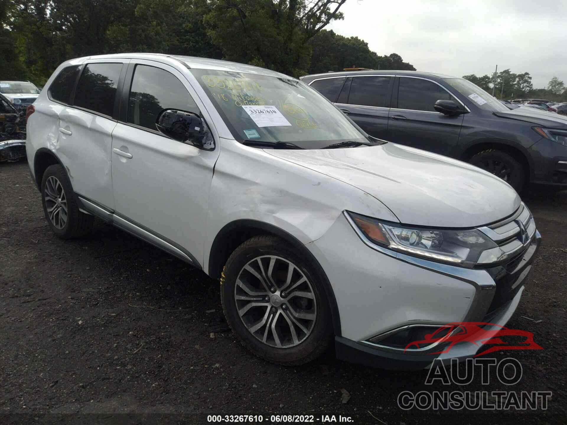 MITSUBISHI OUTLANDER 2018 - JA4AZ3A36JZ071456