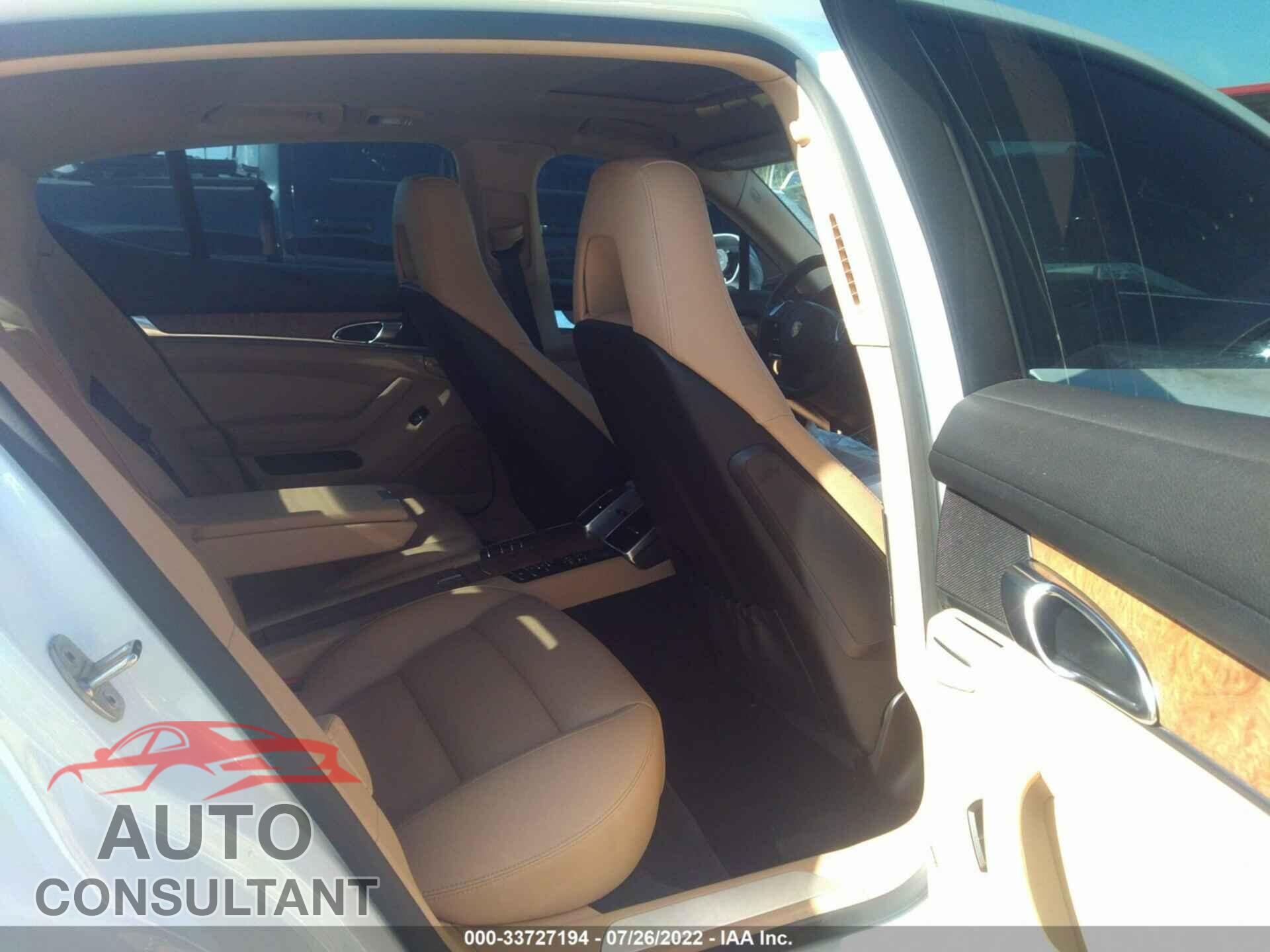 PORSCHE PANAMERA 2016 - WP0AA2A74GL007826