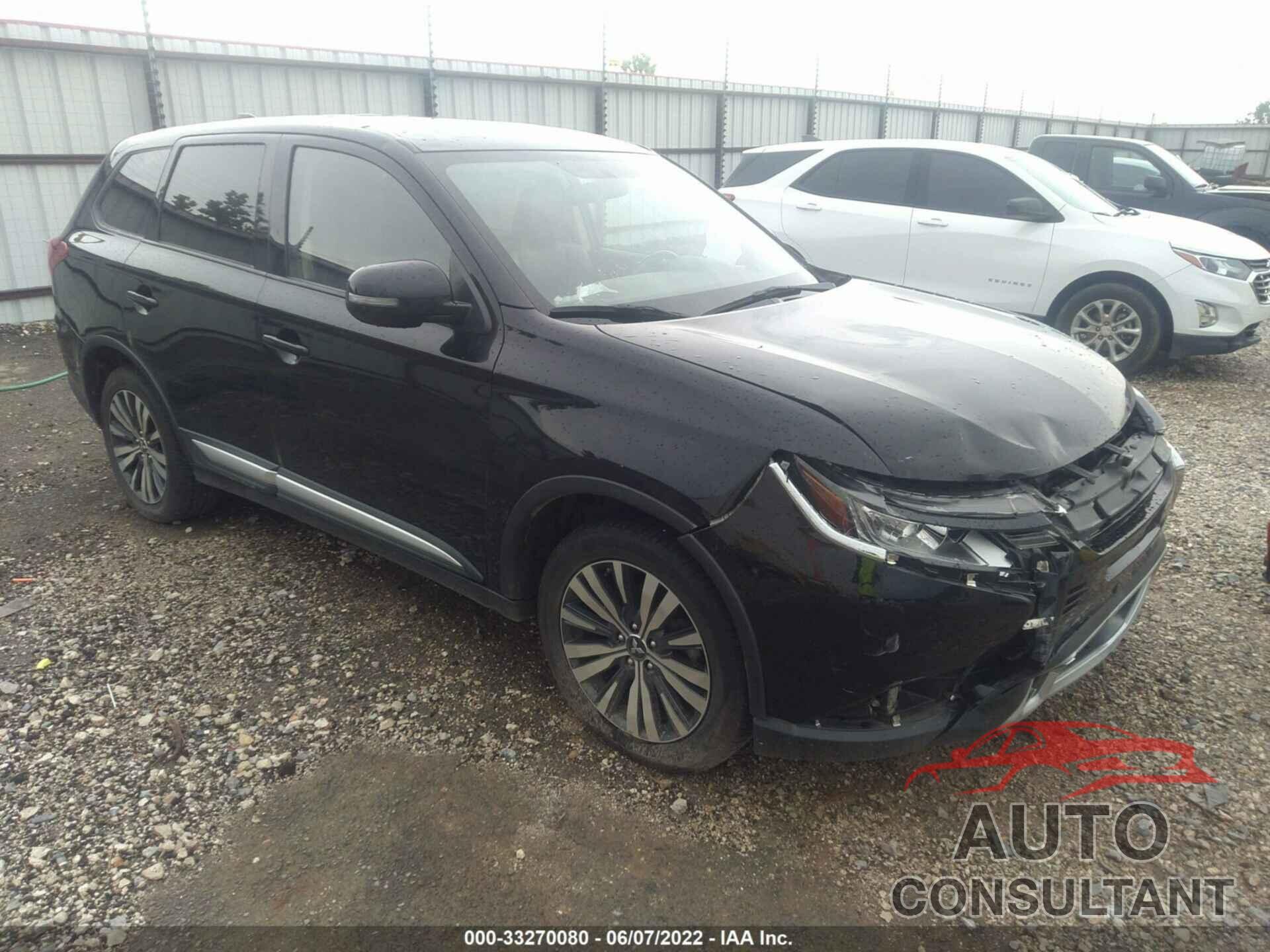 MITSUBISHI OUTLANDER 2019 - JA4AD3A38KZ045697