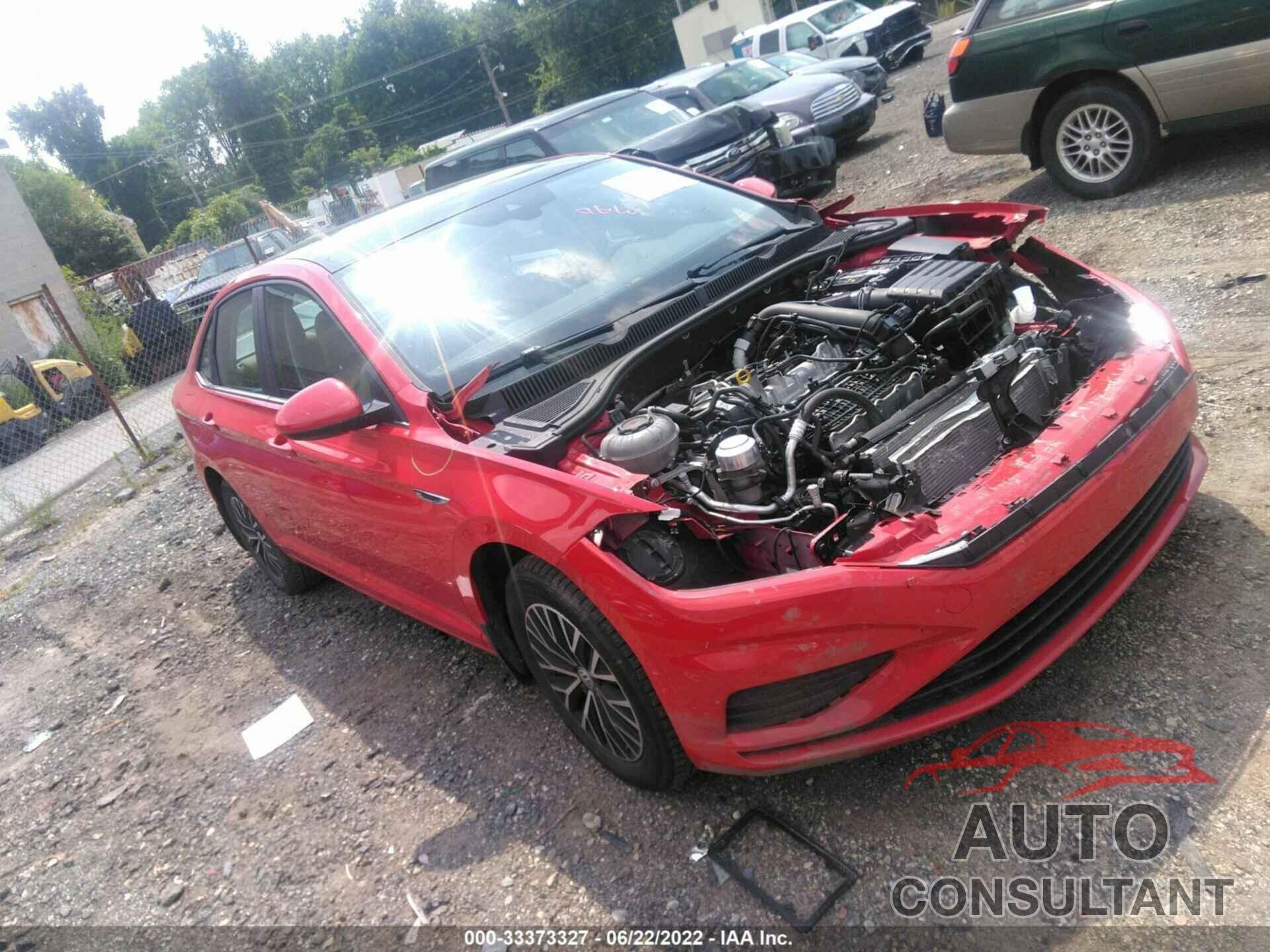 VOLKSWAGEN JETTA 2019 - 3VWEB7BUXKM229369