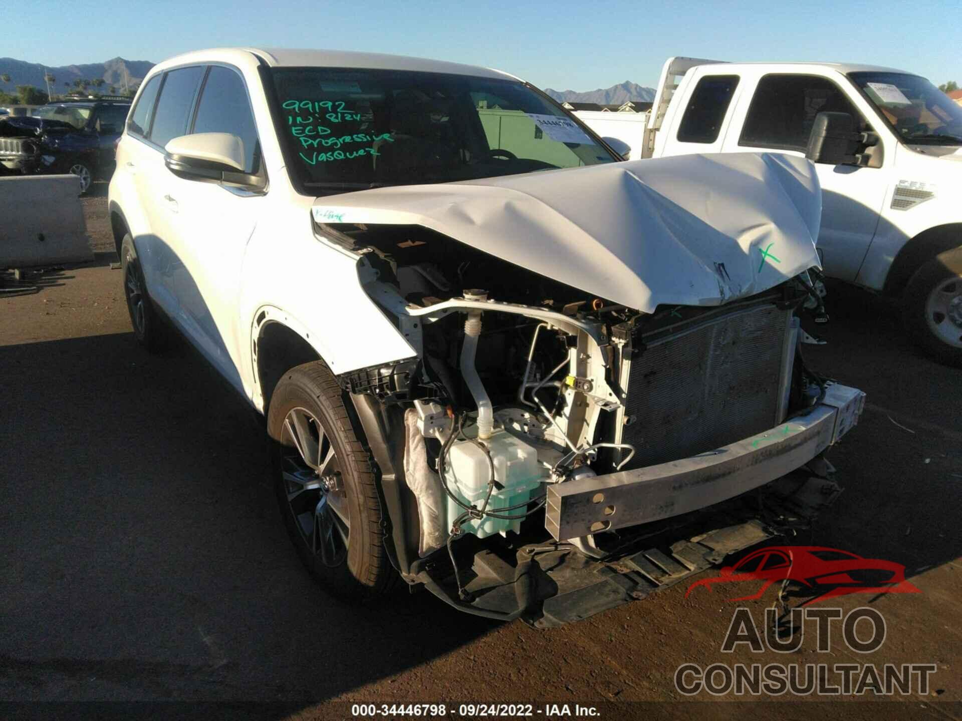 TOYOTA HIGHLANDER 2019 - 5TDZZRFH2KS299814