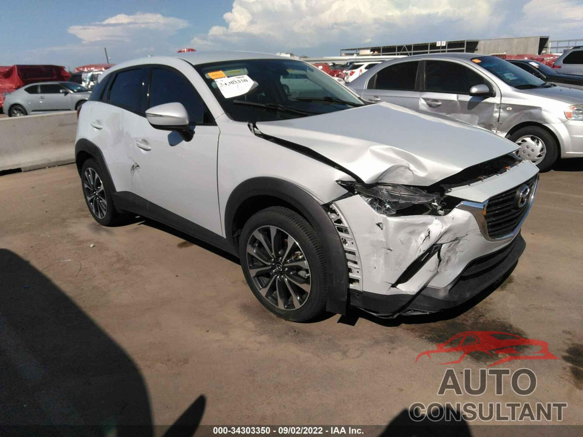 MAZDA CX-3 2019 - JM1DKFC72K0426427