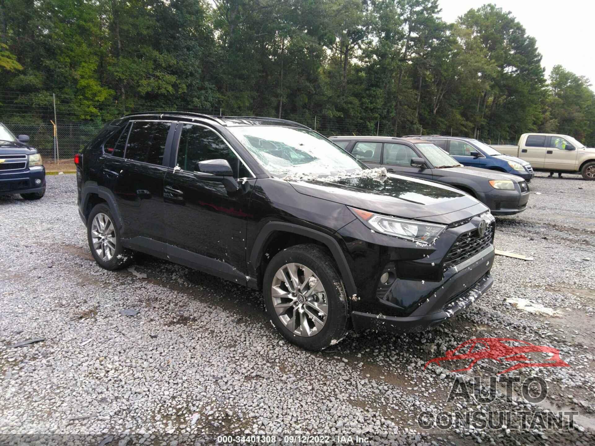 TOYOTA RAV4 2021 - 2T3C1RFV0MC086513