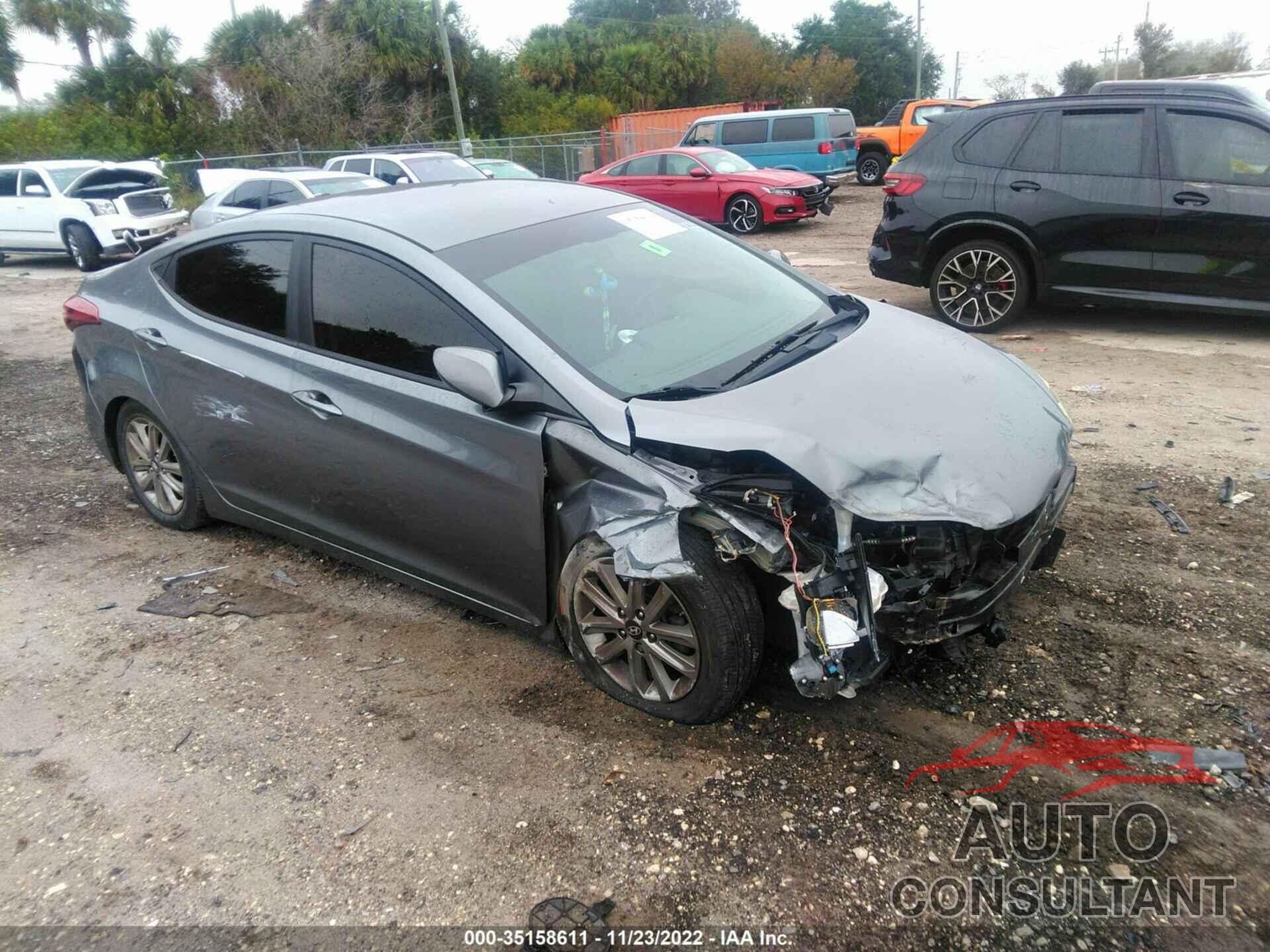HYUNDAI ELANTRA 2016 - KMHDH4AE2GU623971