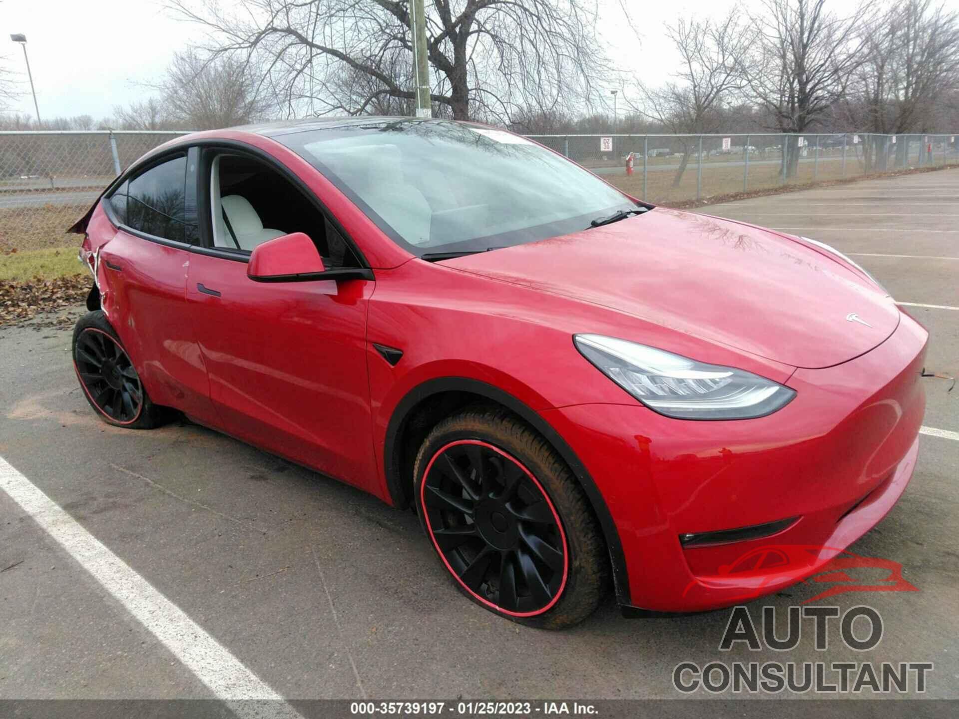TESLA MODEL Y 2022 - 7SAYGDEE2NF447371