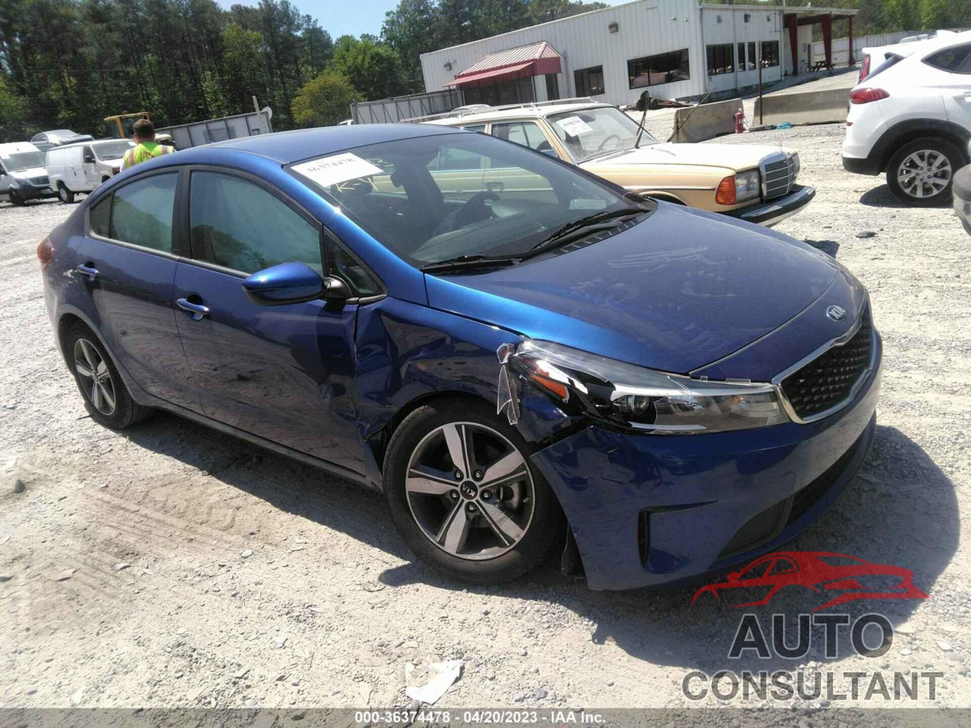 KIA FORTE 2018 - 3KPFL4A70JE247838