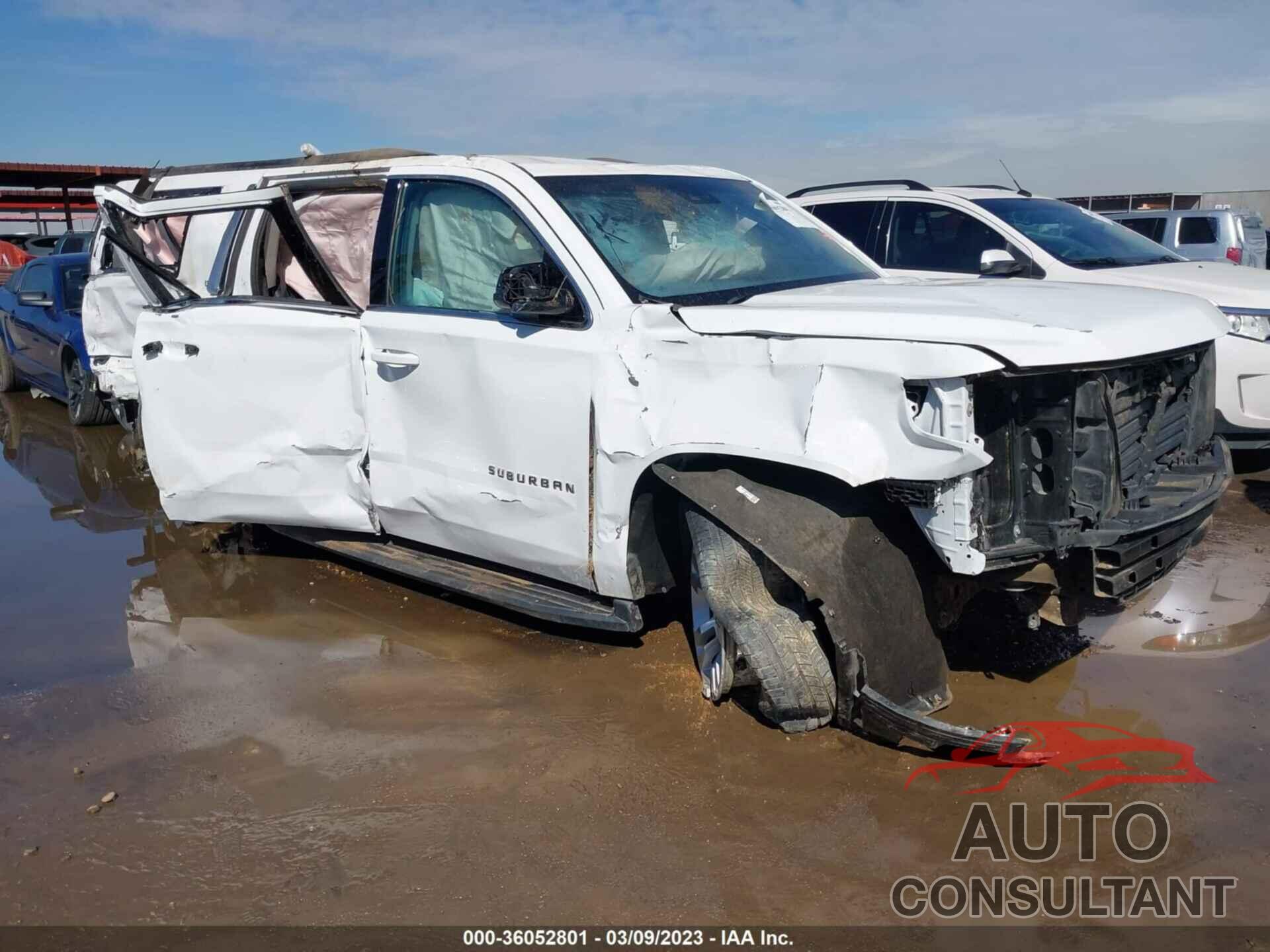 CHEVROLET SUBURBAN 2019 - 1GNSCHKC1KR192699