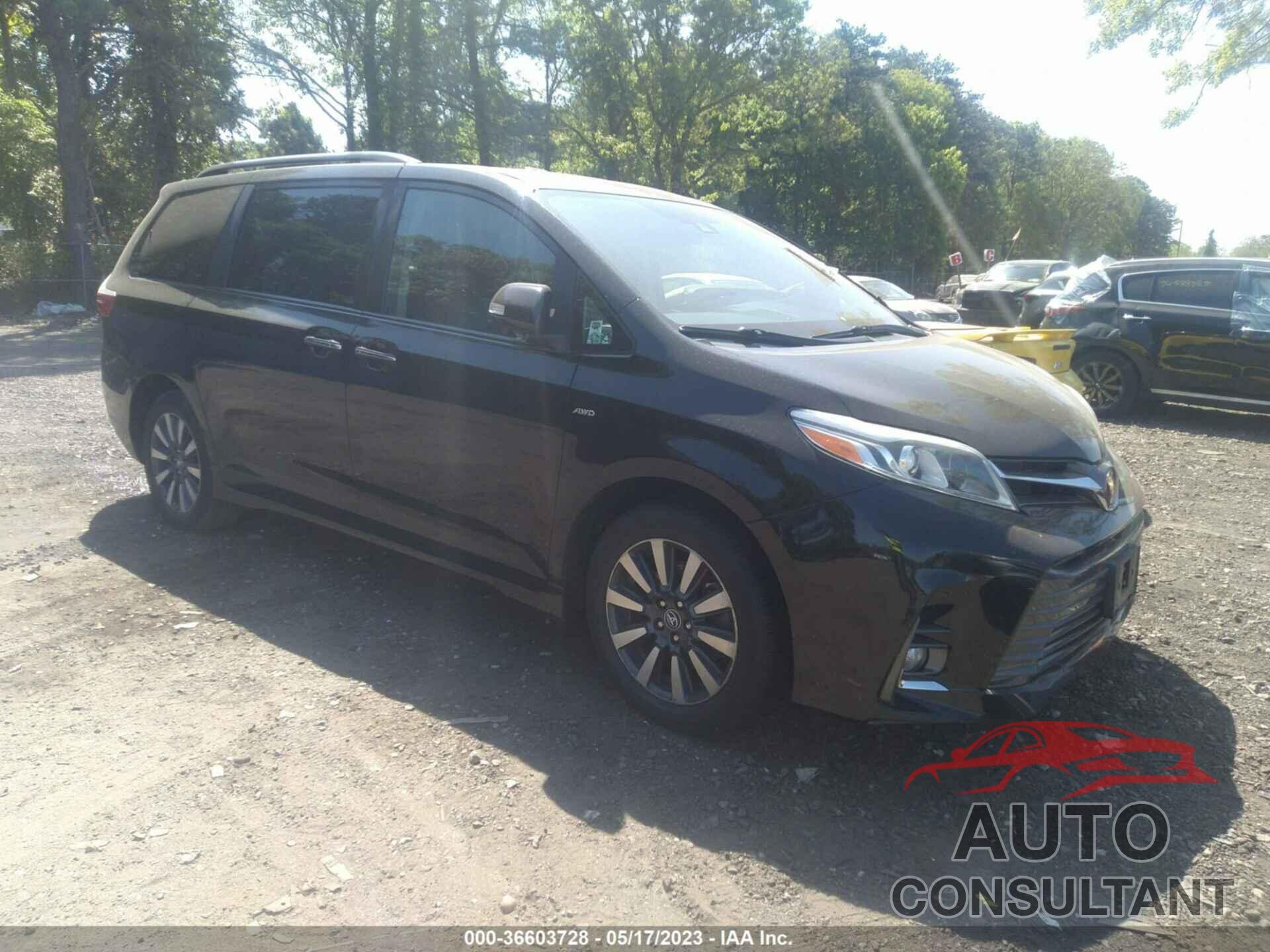 TOYOTA SIENNA 2018 - 5TDDZ3DC2JS198057