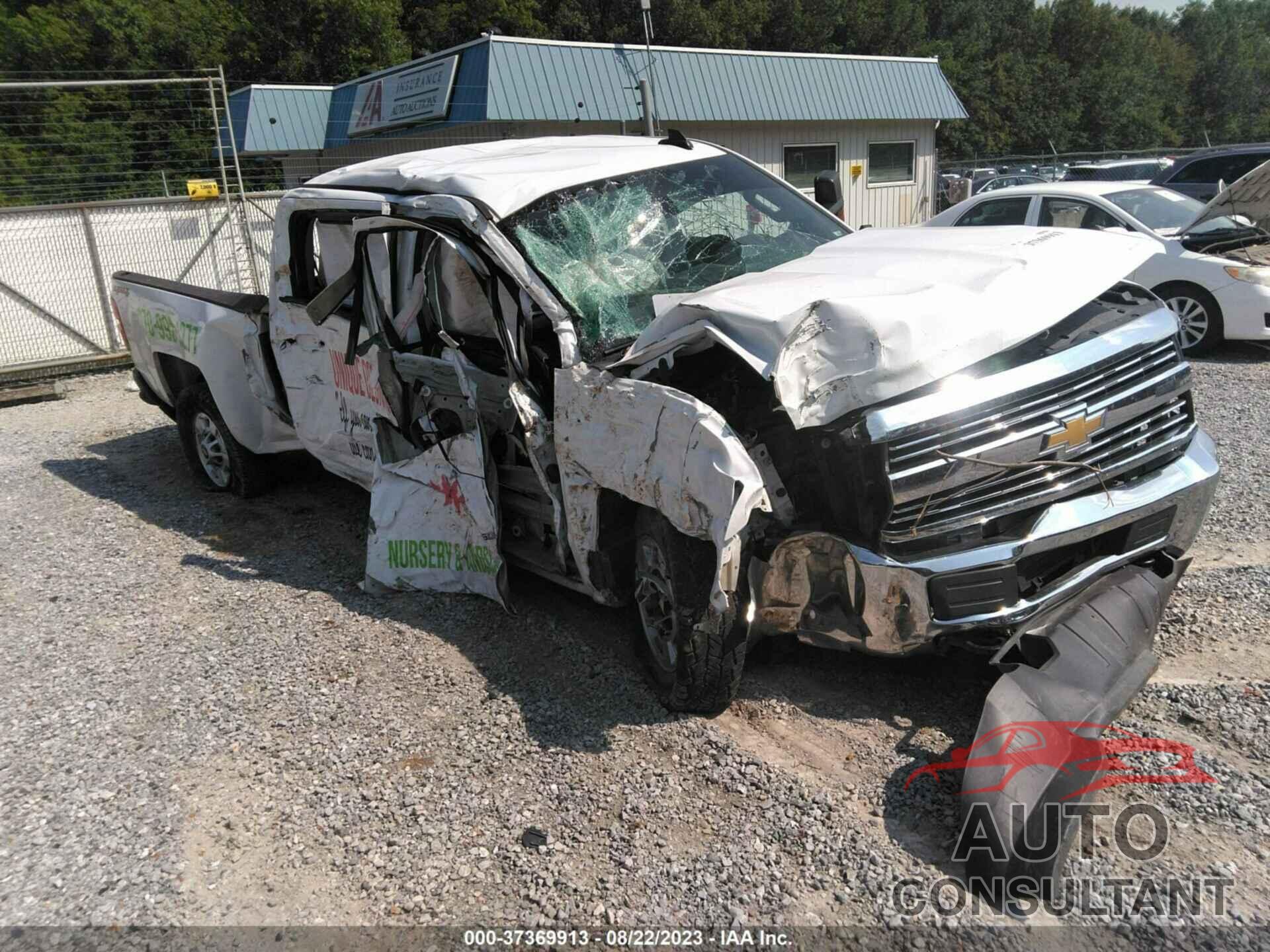 CHEVROLET SILVERADO 2500HD 2018 - 1GC1KUEG2JF143378