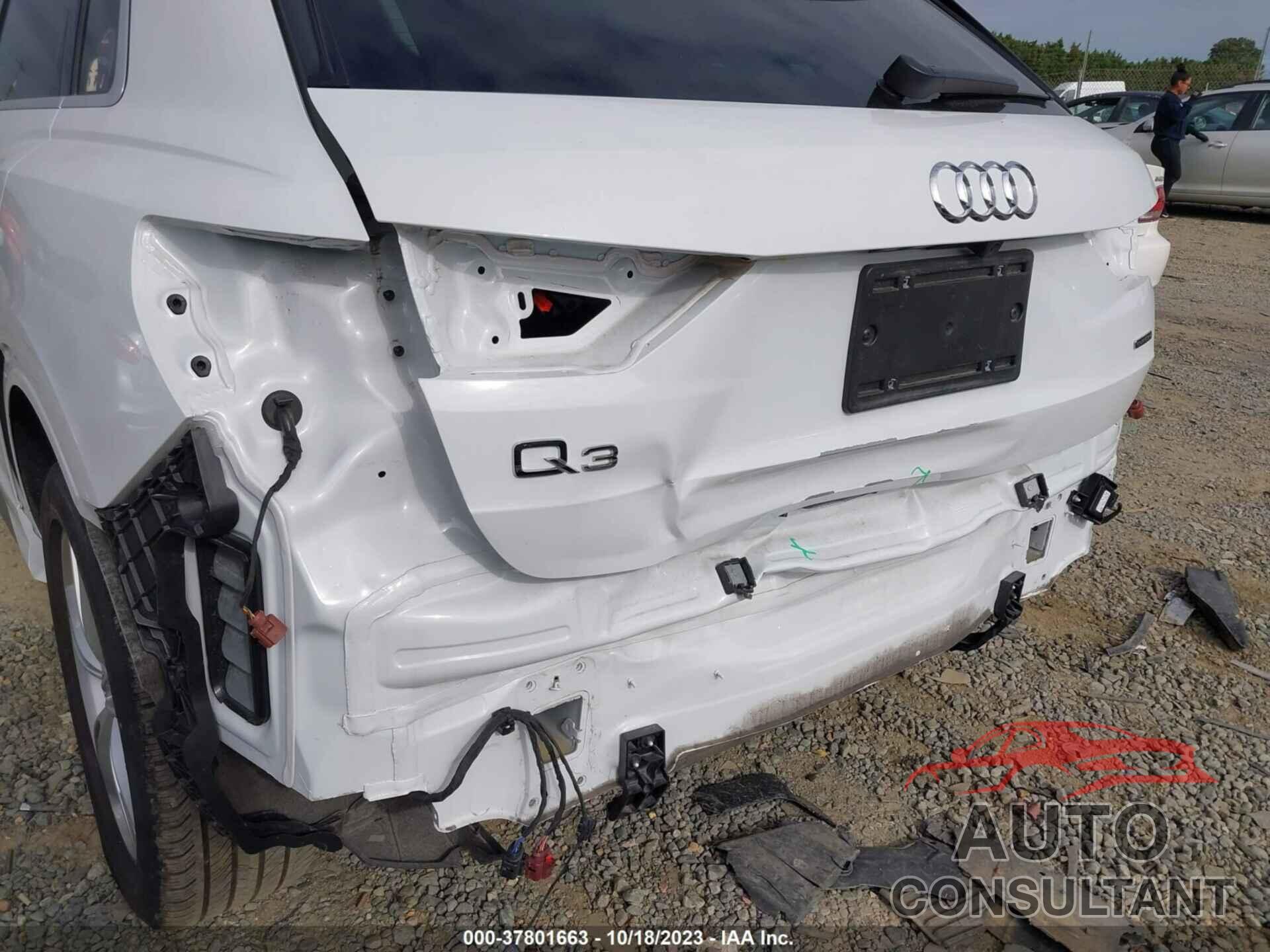 AUDI Q3 2020 - WA1EECF3XL1041934