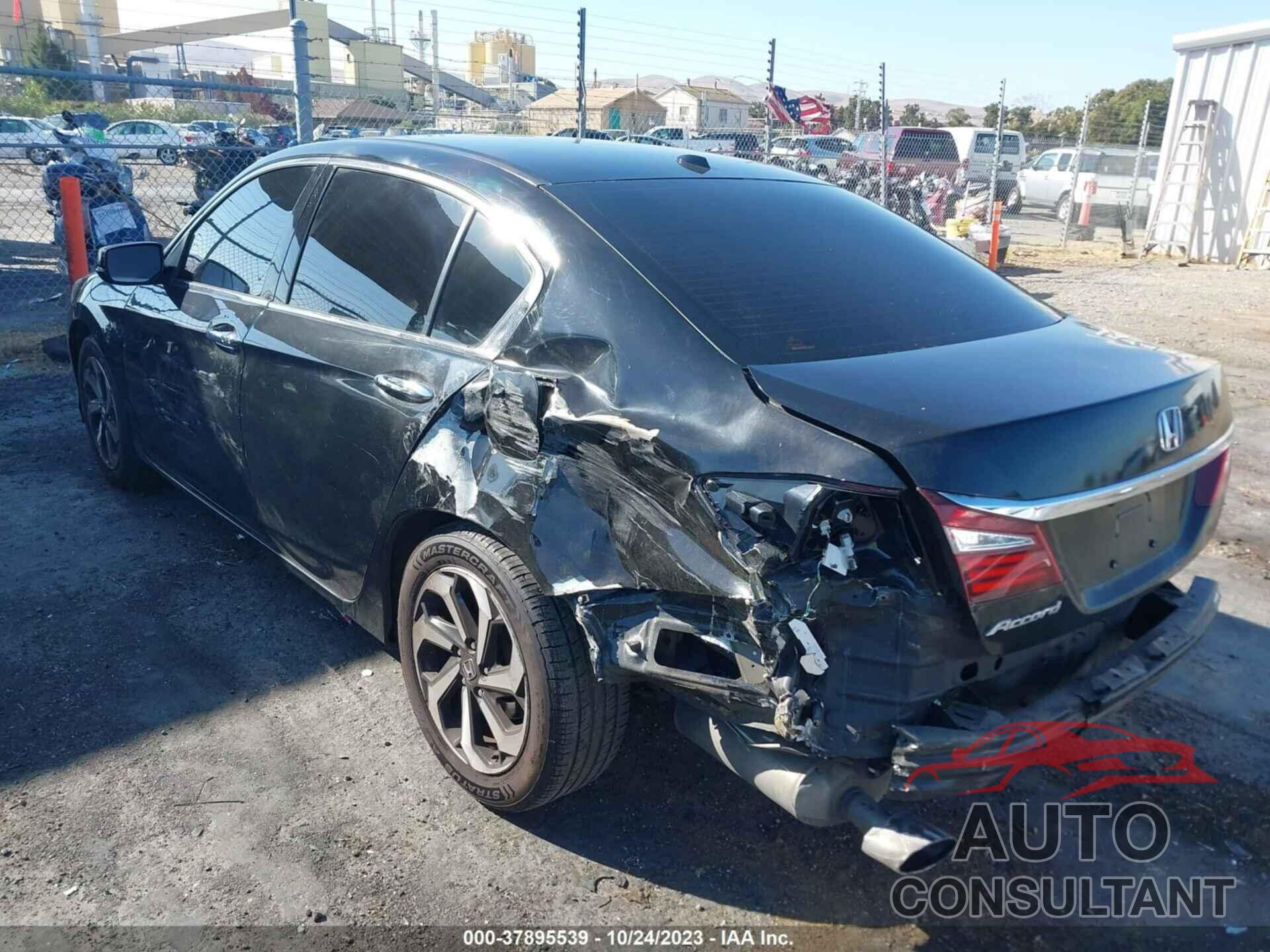 HONDA ACCORD SEDAN 2017 - 1HGCR3F80HA019401