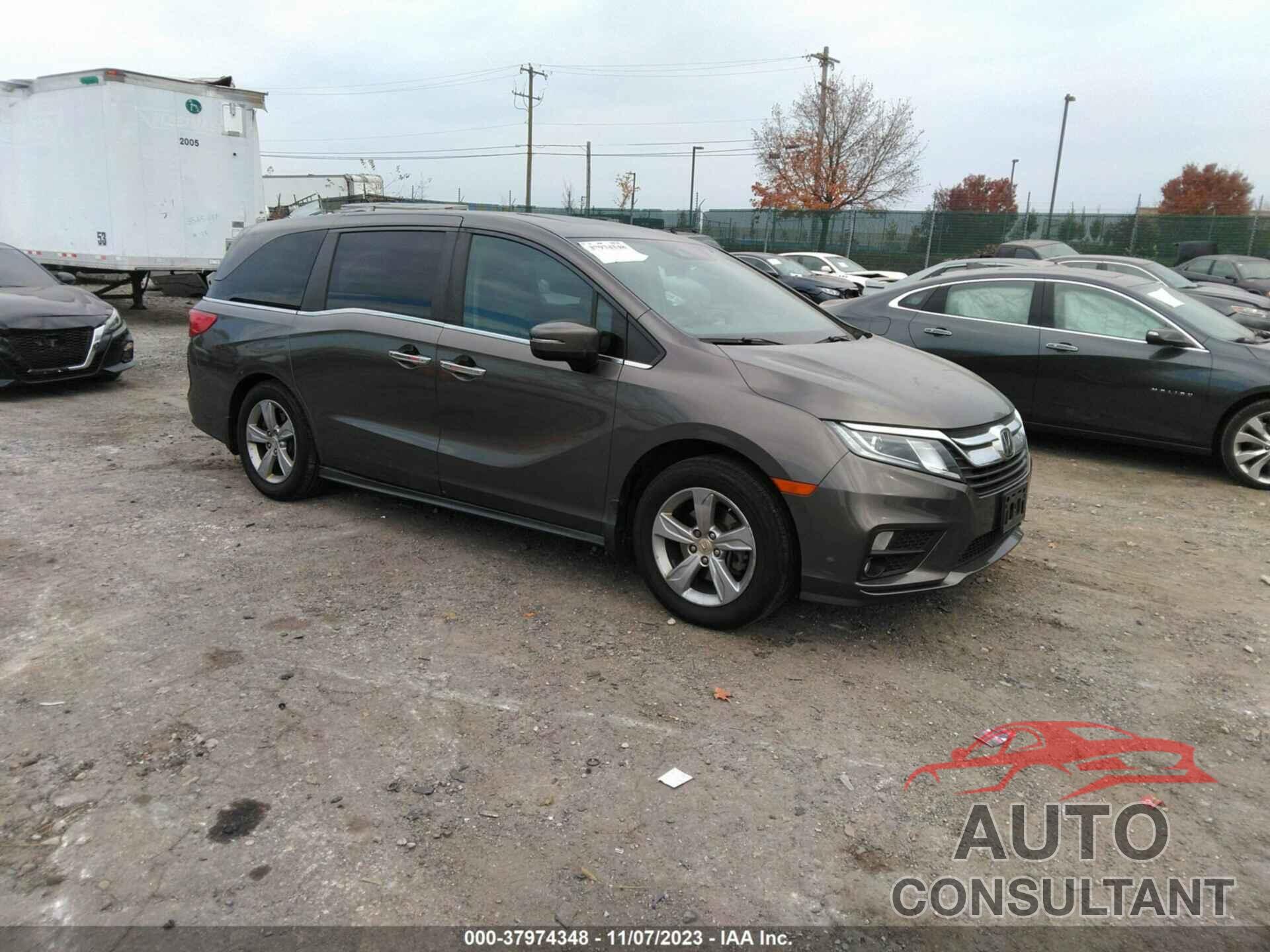 HONDA ODYSSEY 2018 - 5FNRL6H75JB079560