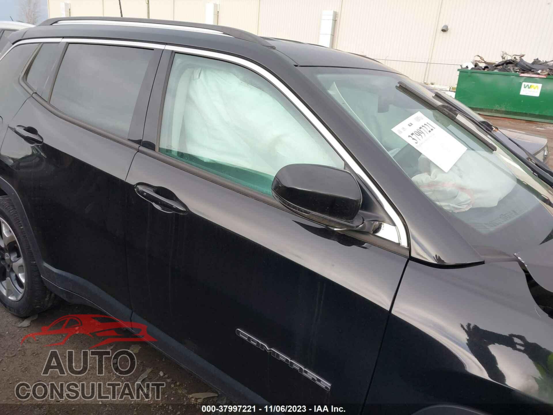 JEEP COMPASS 2018 - 3C4NJDCB9JT501075