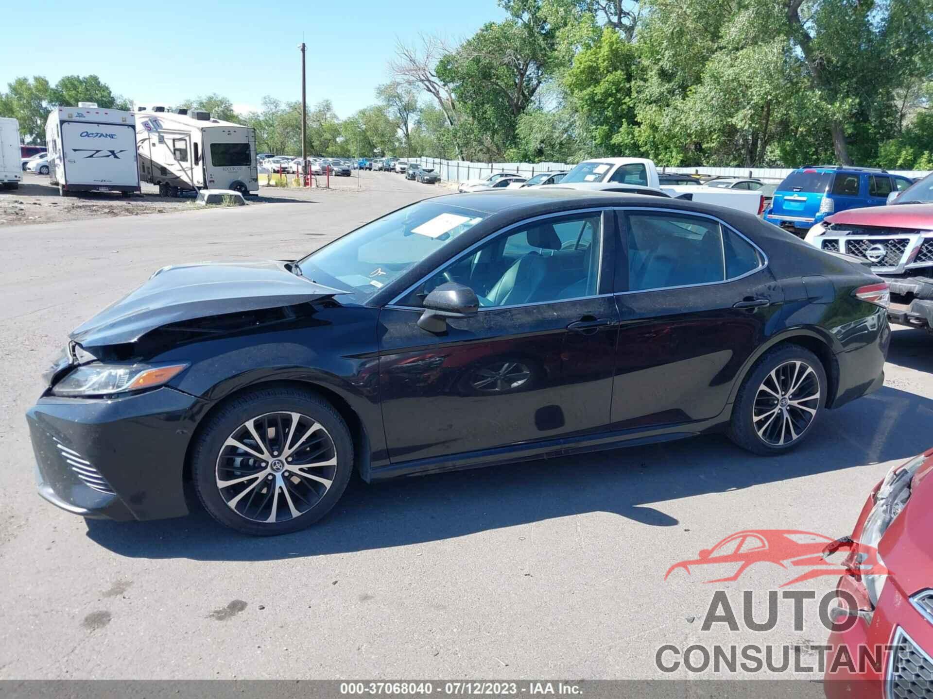 TOYOTA CAMRY 2020 - 4T1G11AK3LU329978
